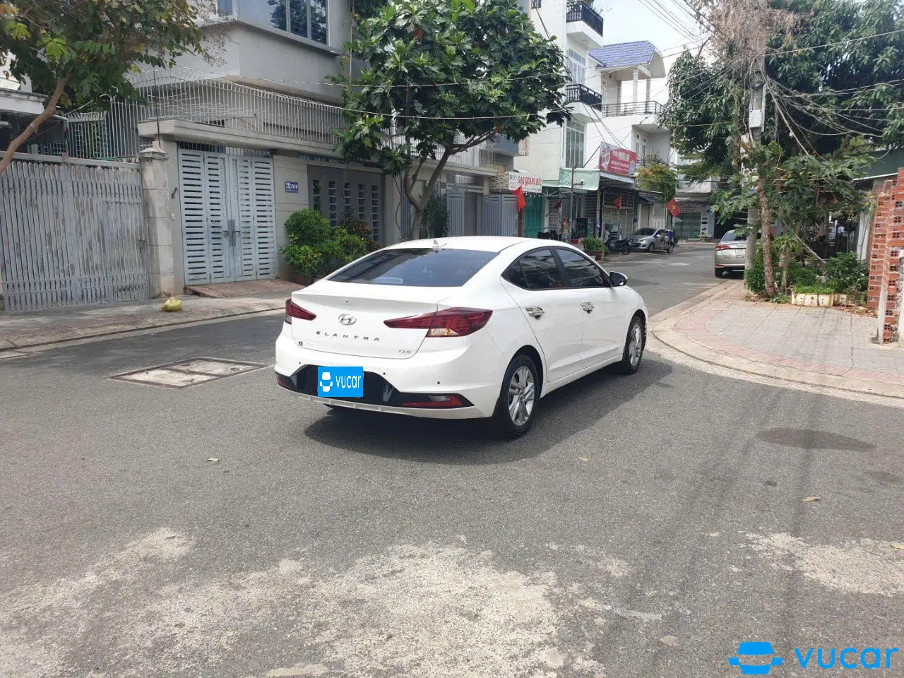 Hyundai Elantra 1.6 AT 2020 - Ngoại thất 7
