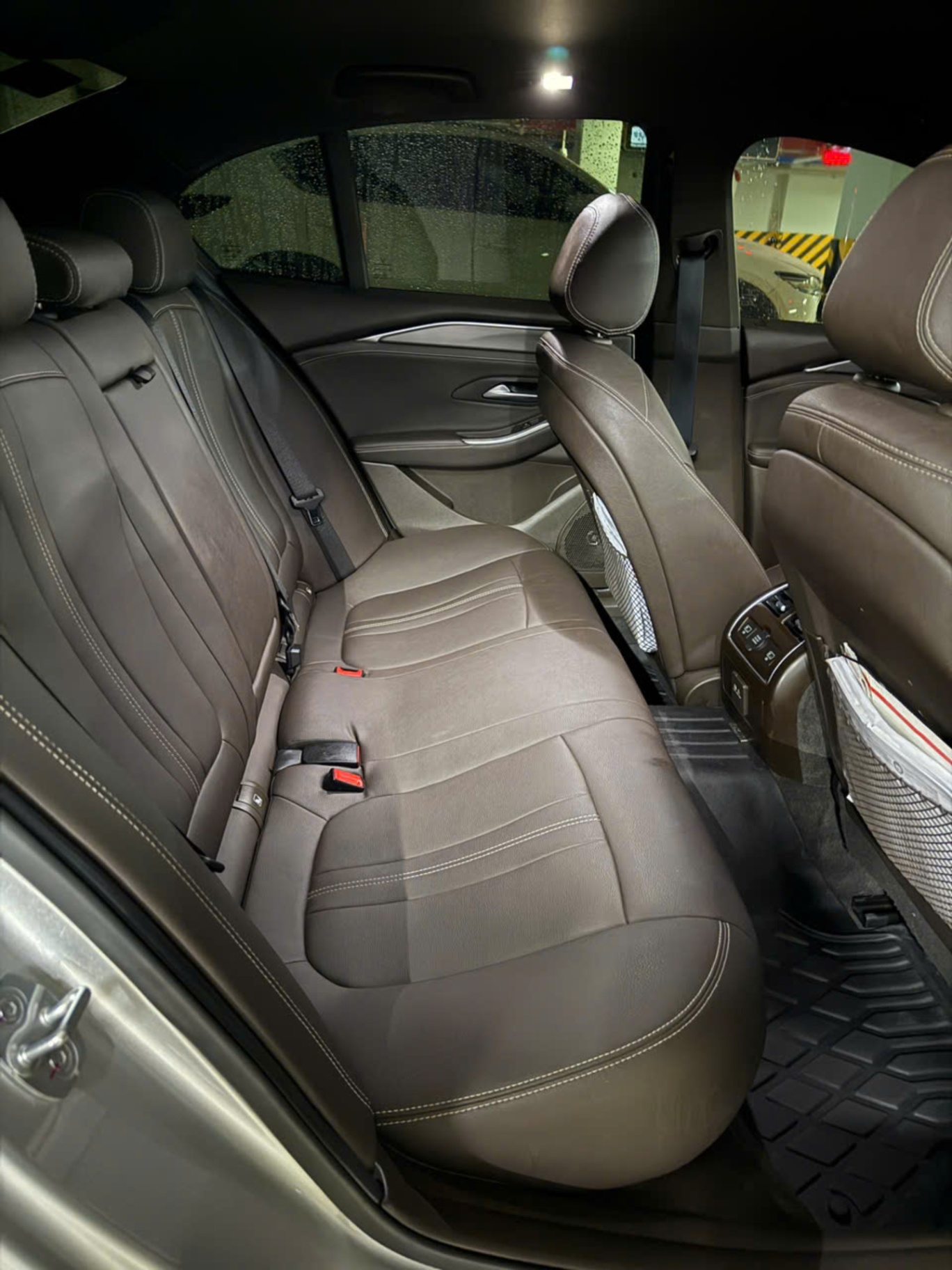 VinFast Lux A 2.0 Plus 2.0 AT 2019 - Nội thất 1