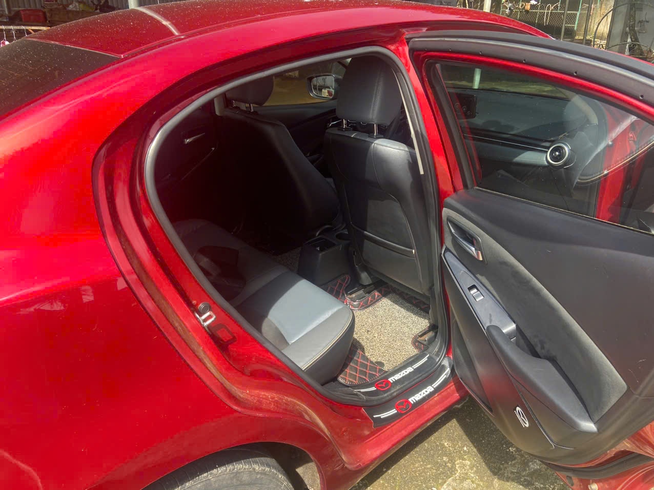 Mazda 2 Luxury 2020 - Nội thất 6