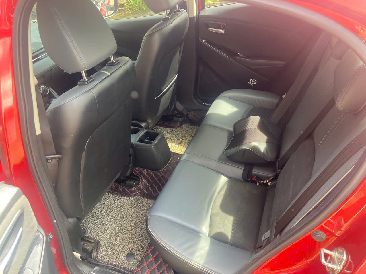 Mazda 2 Luxury 2020 - Nội thất 3
