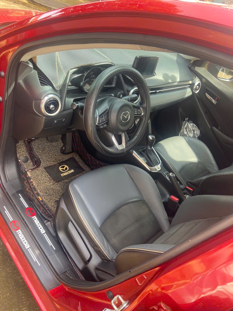 Mazda 2 Luxury 2020 - Nội thất 7
