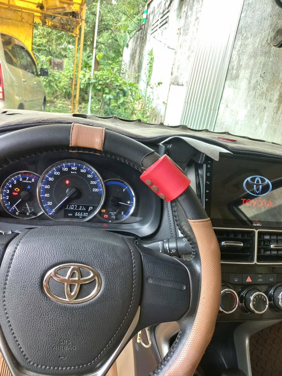 Toyota Vios 1.5 E CVT 2021 - Nội thất 3