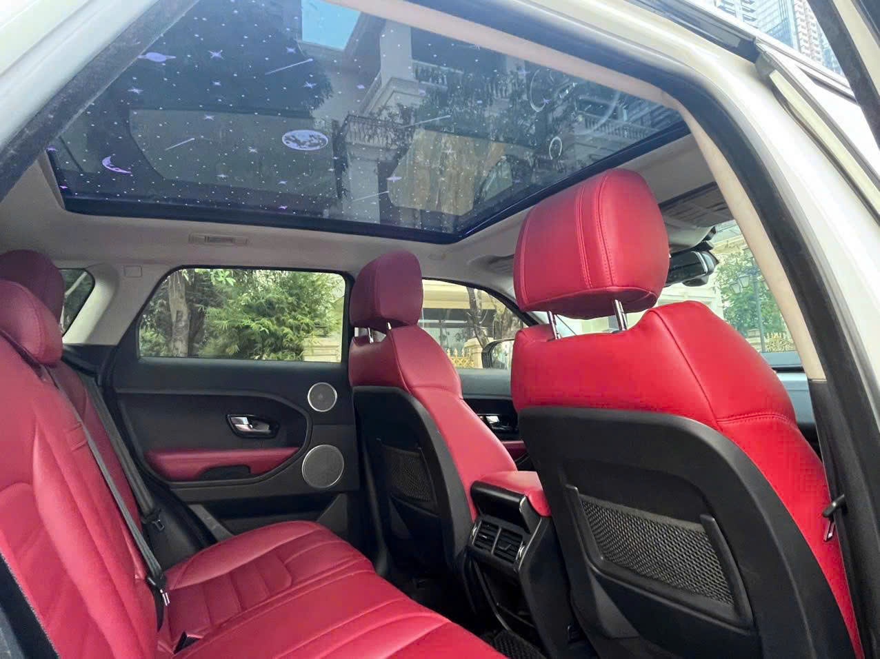 Land Rover Range Rover Evoque Phiên bản khác 2013 - Nội thất 1