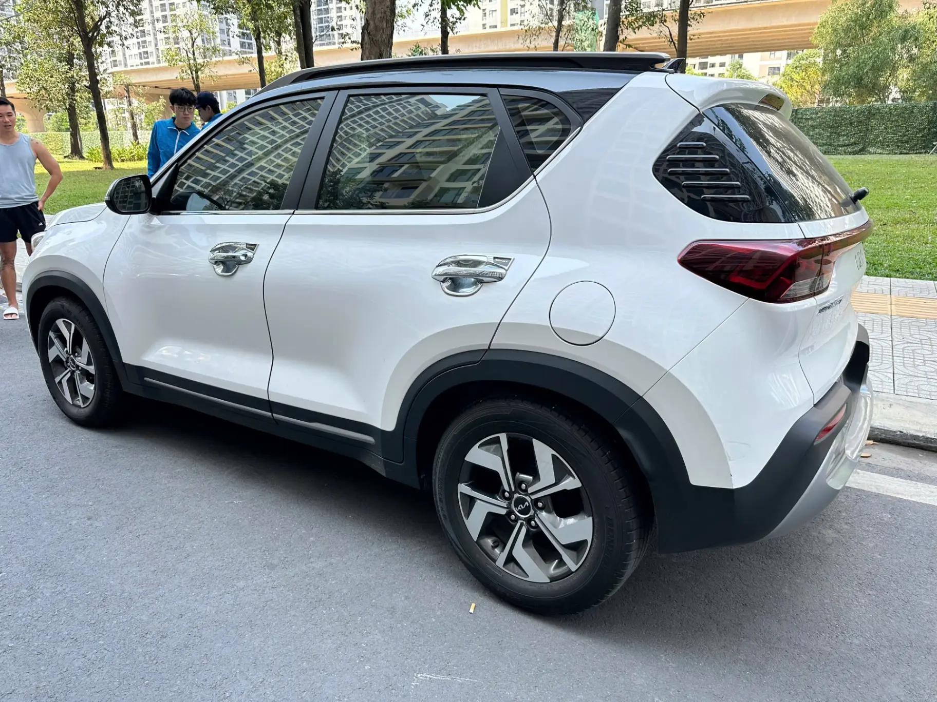 Kia Sonet Premium 1.5 AT 2022 - Ngoại thất 7