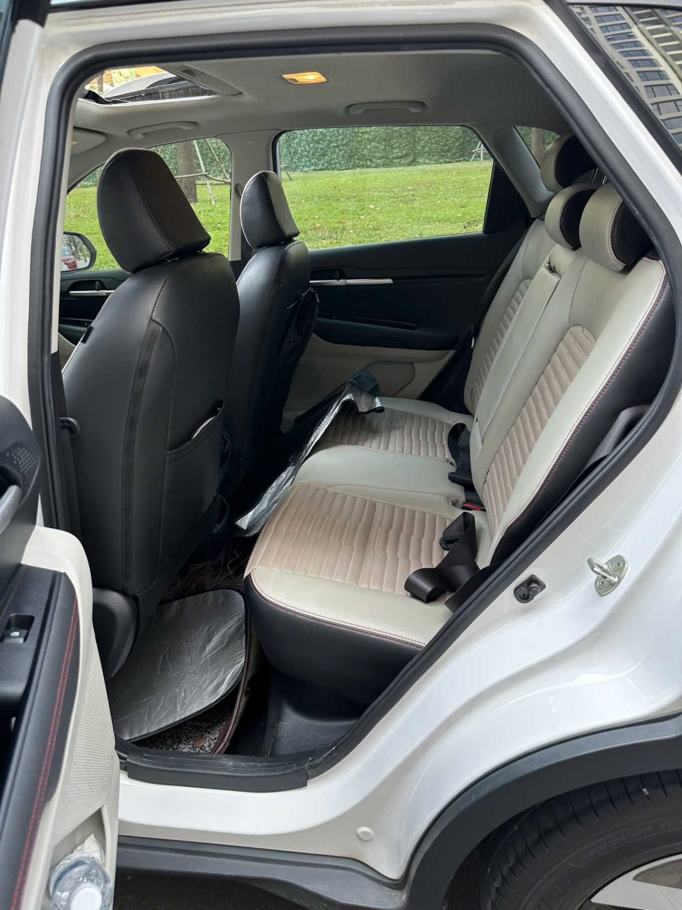 Kia Sonet Premium 1.5 AT 2022 - Nội thất 2