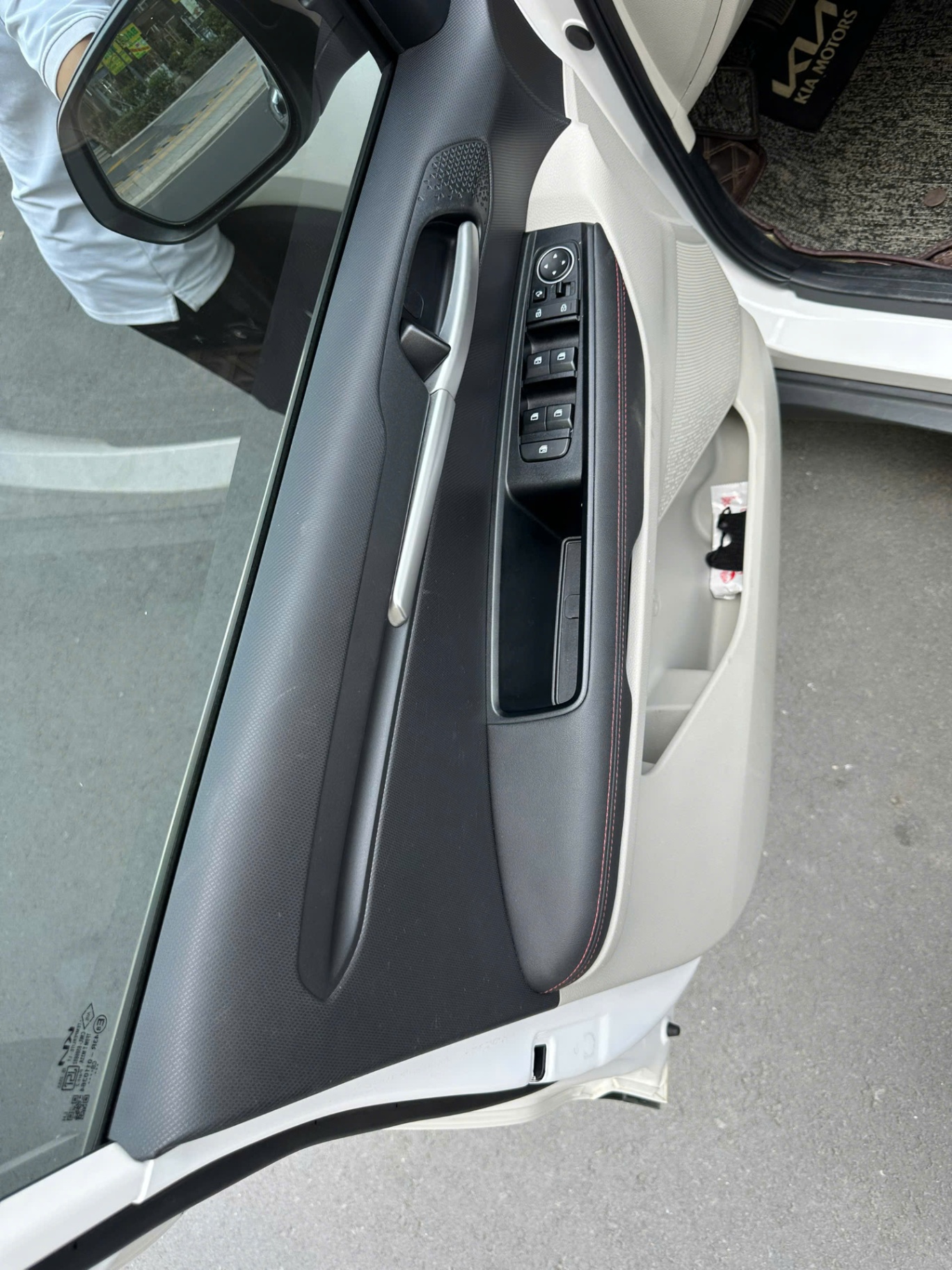 Kia Sonet Premium 1.5 AT 2022 - Nội thất 10