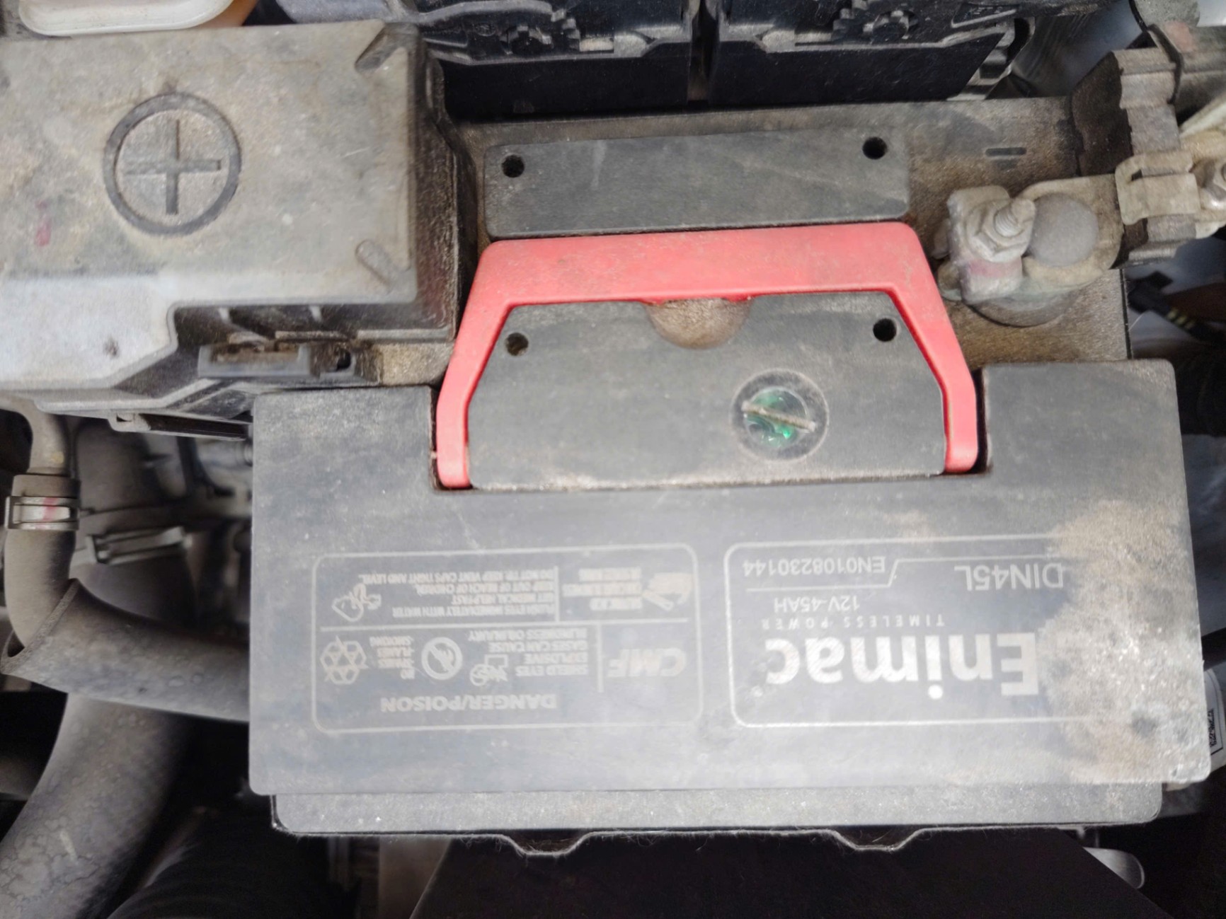 Kia Sonet Premium 1.5 AT 2022 - Khoang động cơ 3