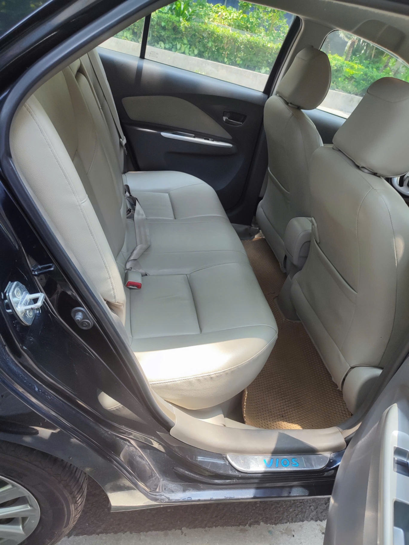 Toyota Vios 1.5G 2013 - Nội thất 8