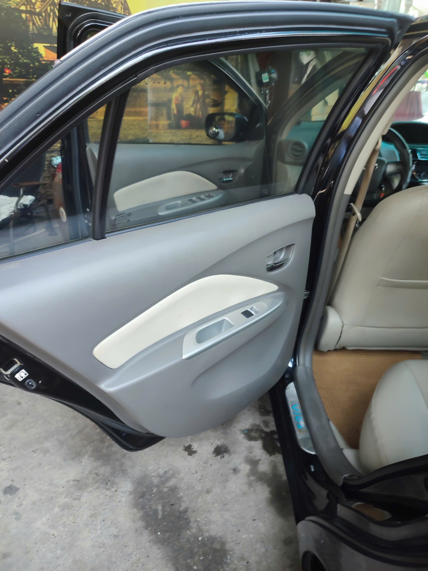 Toyota Vios 1.5G 2013 - Nội thất 4