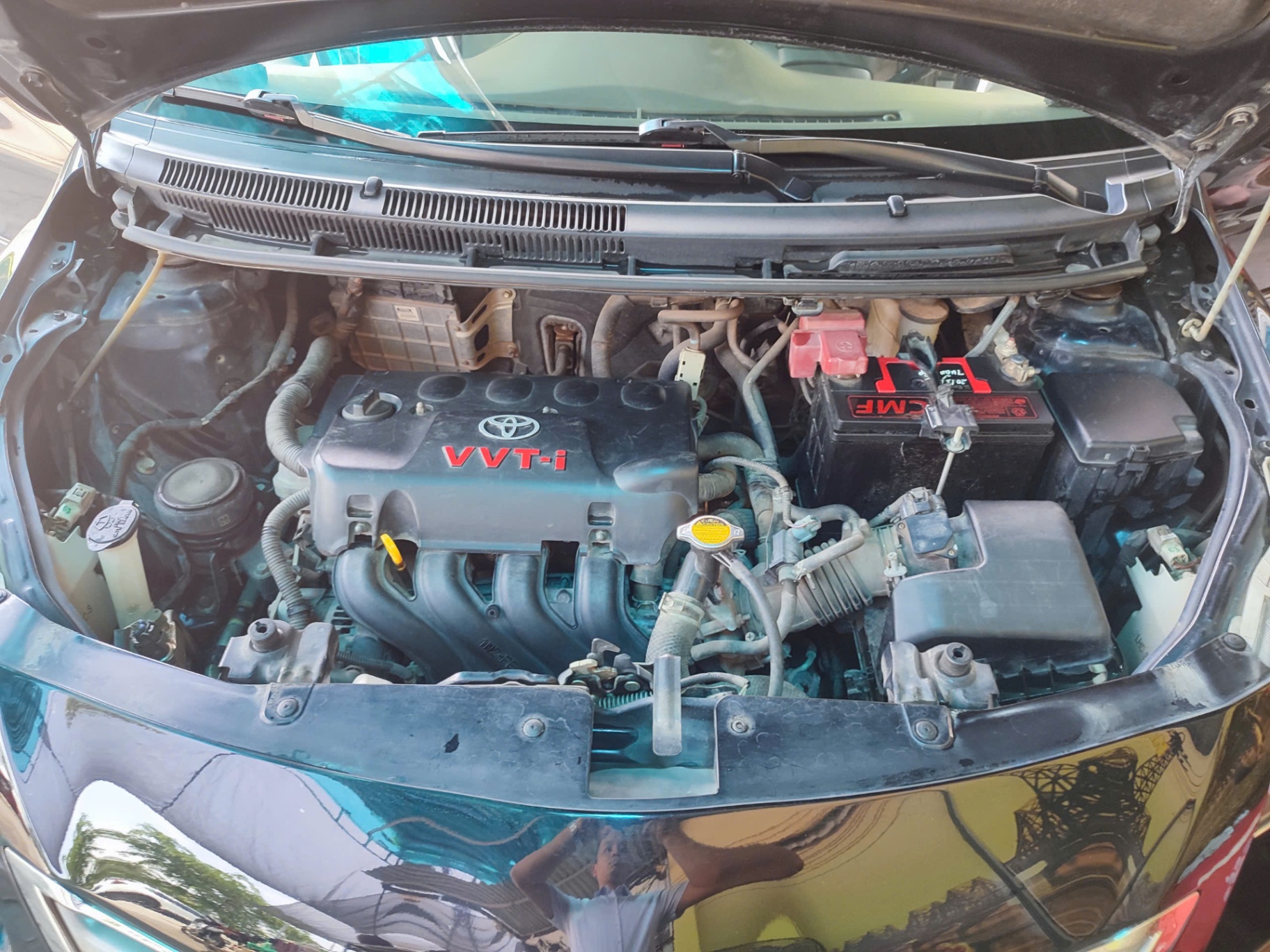 Toyota Vios 1.5G 2013 - Khoang động cơ 1