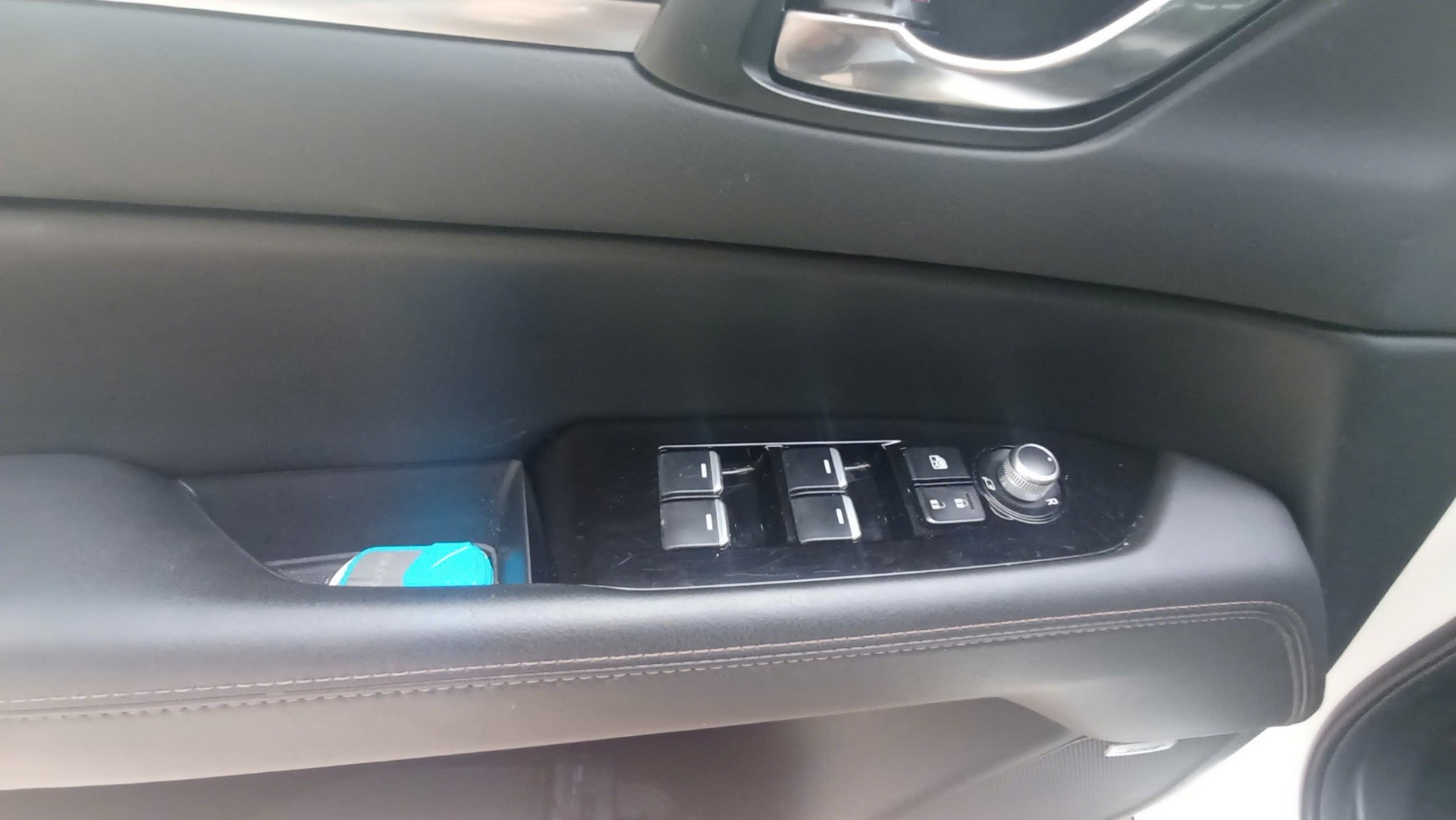Mazda Cx5 Premium 2.0 AT 2021 - Nội thất 3