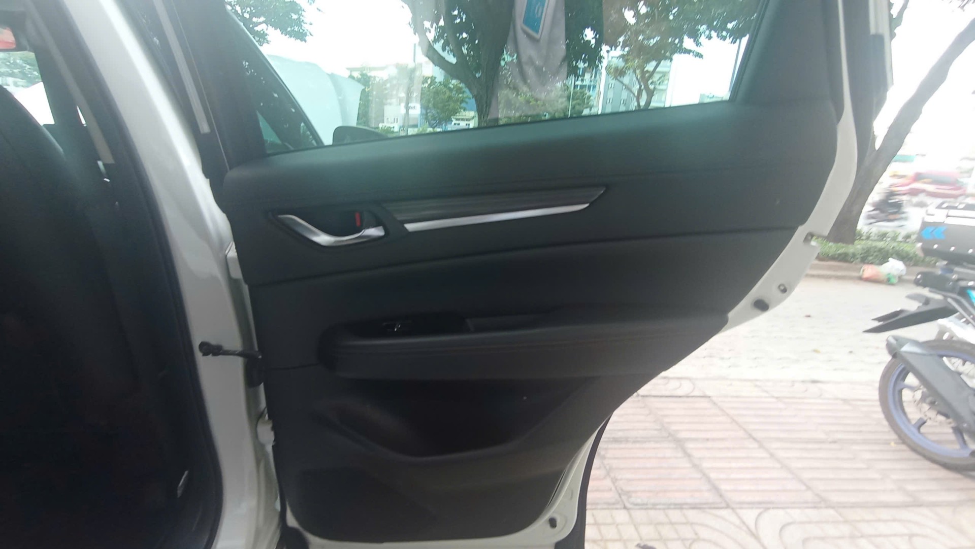 Mazda Cx5 Premium 2.0 AT 2021 - Nội thất 10
