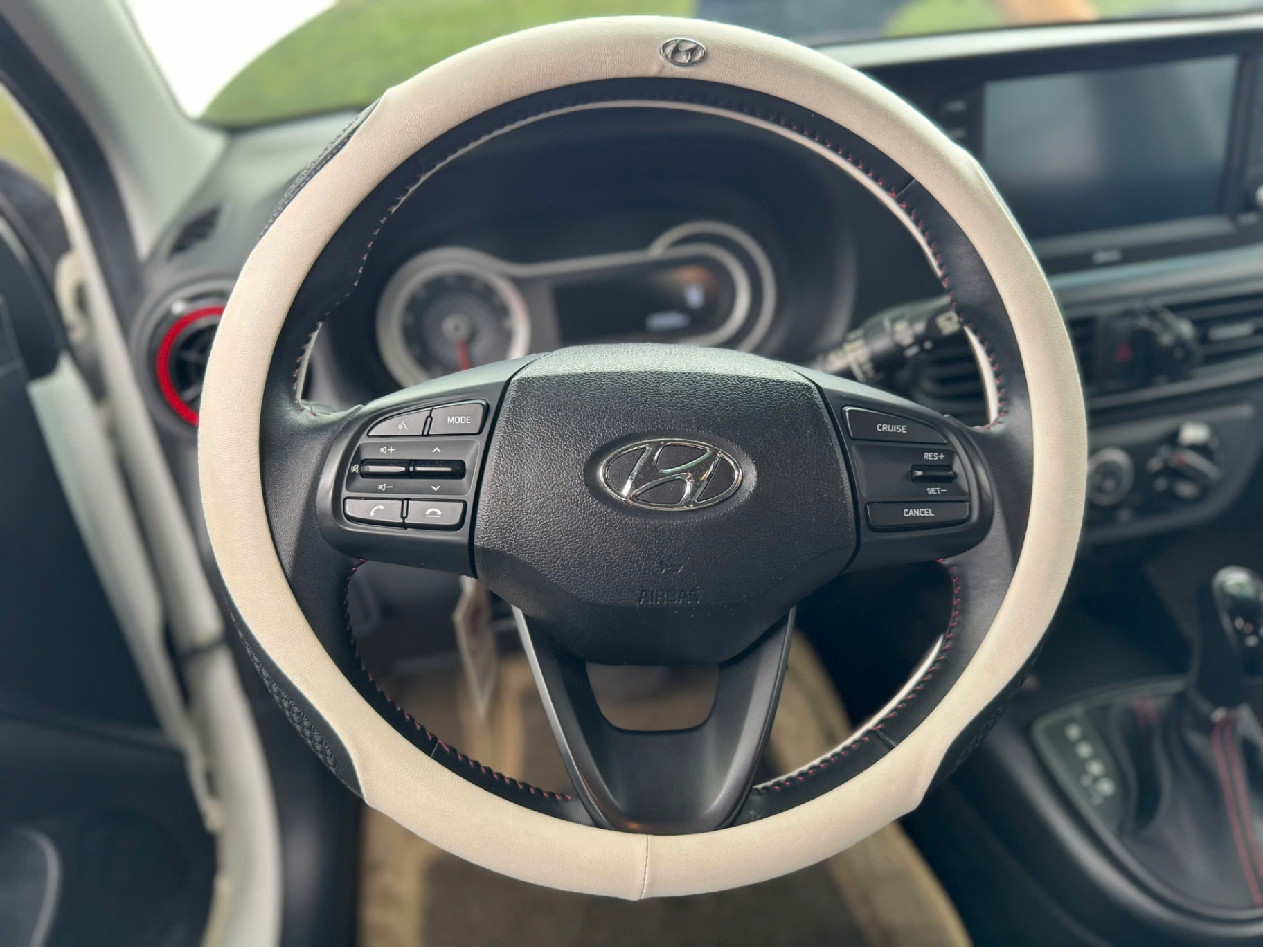Hyundai I10 Grand 1.2 AT 2021 - Nội thất 1
