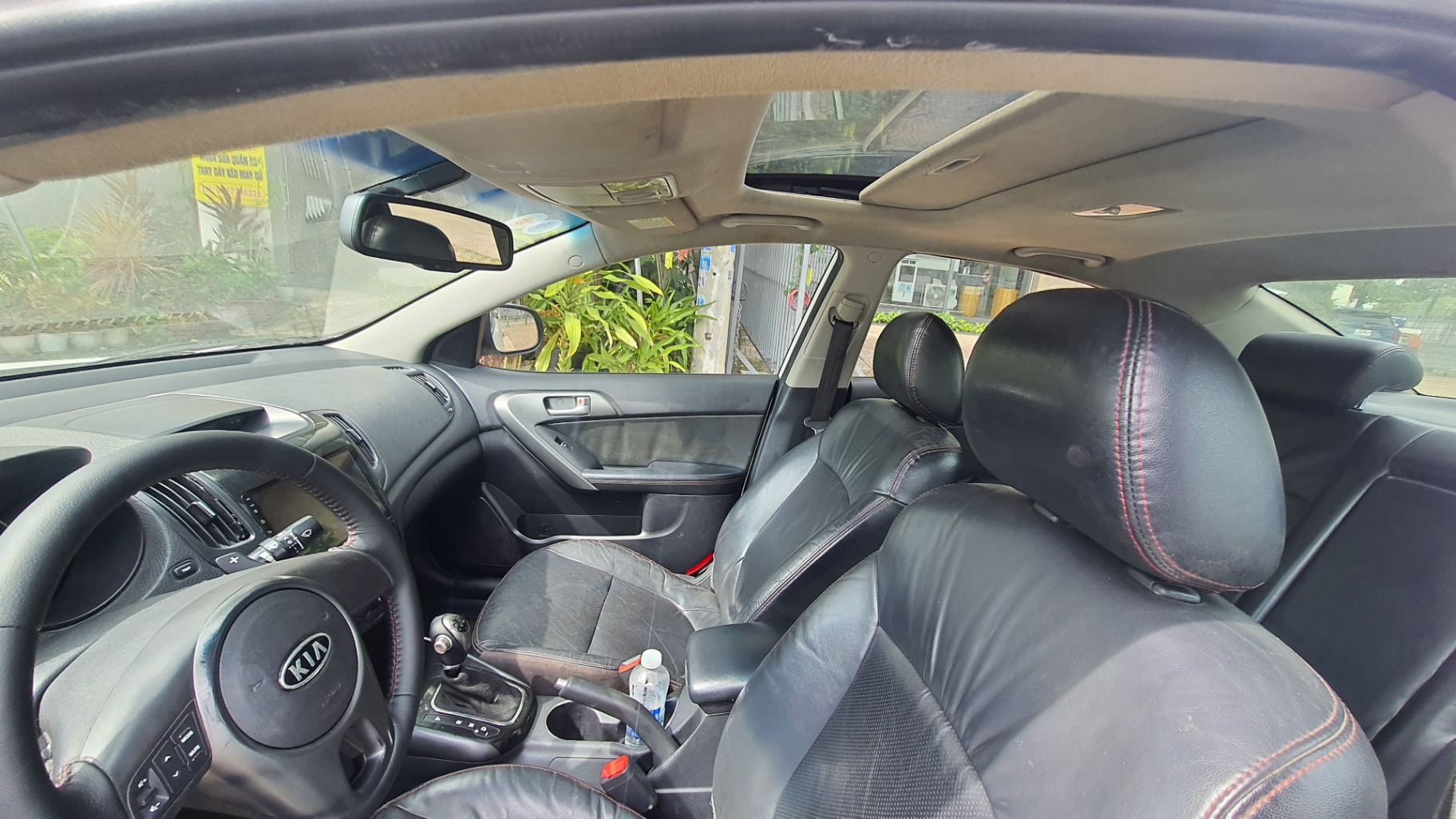 Kia Forte GDI 1.6 AT 2011 - Nội thất 1