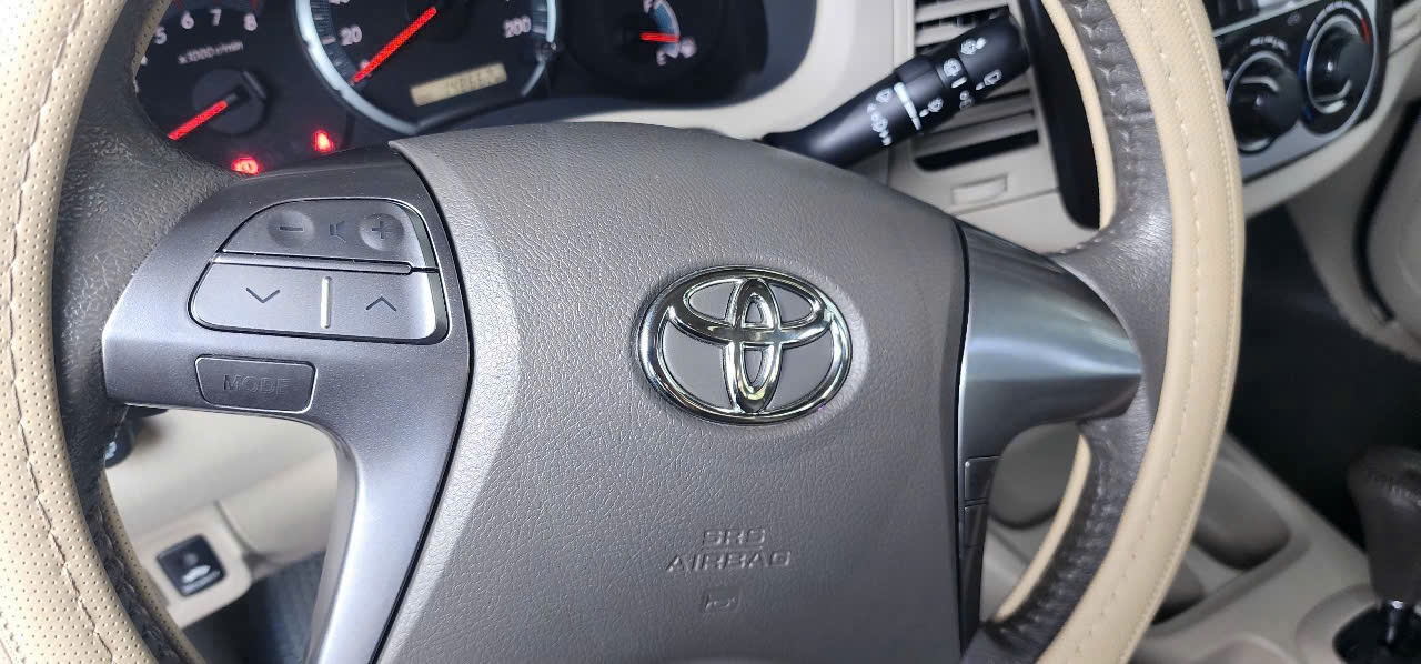 Toyota Innova 2.0G 2016 - Nội thất 3