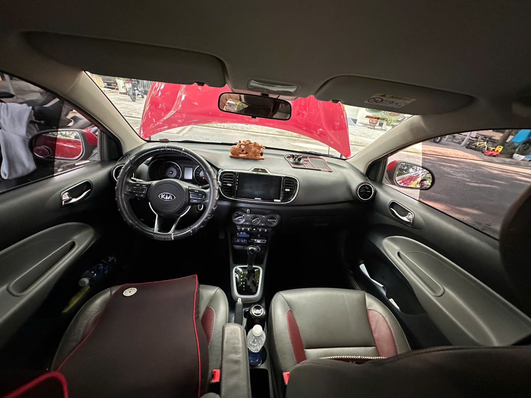 Kia Soluto 1.4 AT Luxury 2020 - Nội thất 8