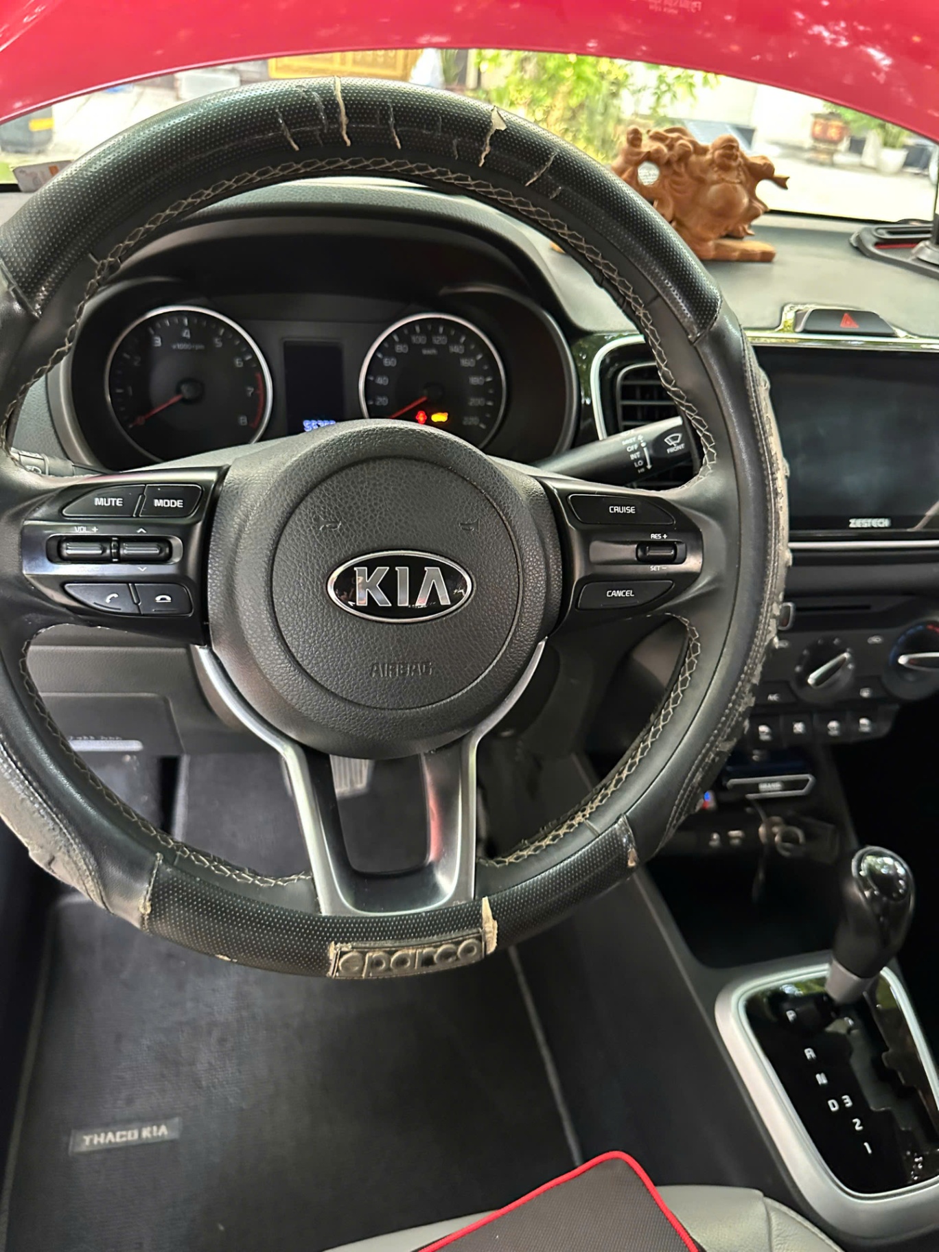 Kia Soluto 1.4 AT Luxury 2020 - Nội thất 3
