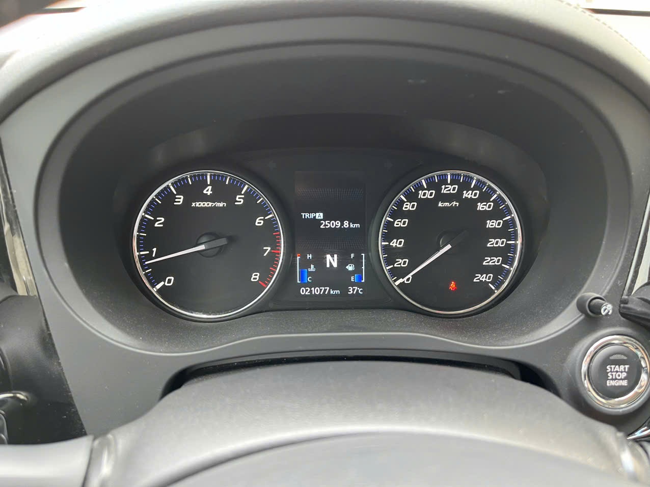 Mitsubishi Outlander 2.0 CVT 2022 - Nội thất 11