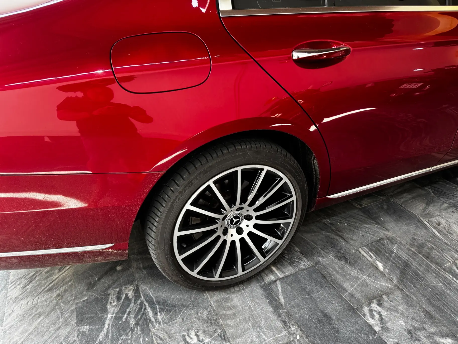 Mercedes E class E200 Exclusive 2020 - Ngoại thất 3