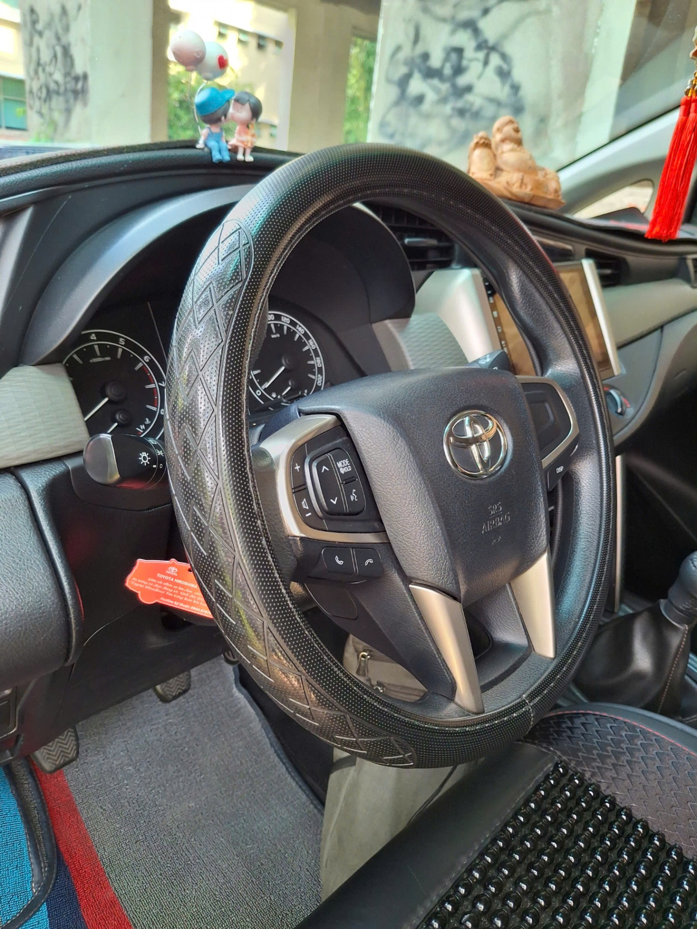 Toyota Innova E 2.0 MT 2021 - Nội thất 1