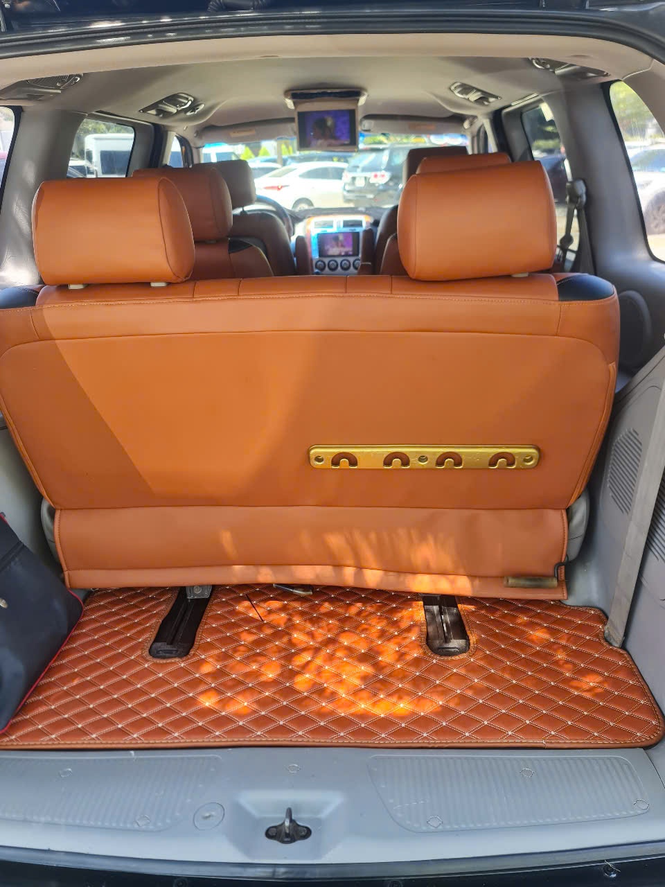 Kia Carnival GS 2.5 MT 2006 - Nội thất 1