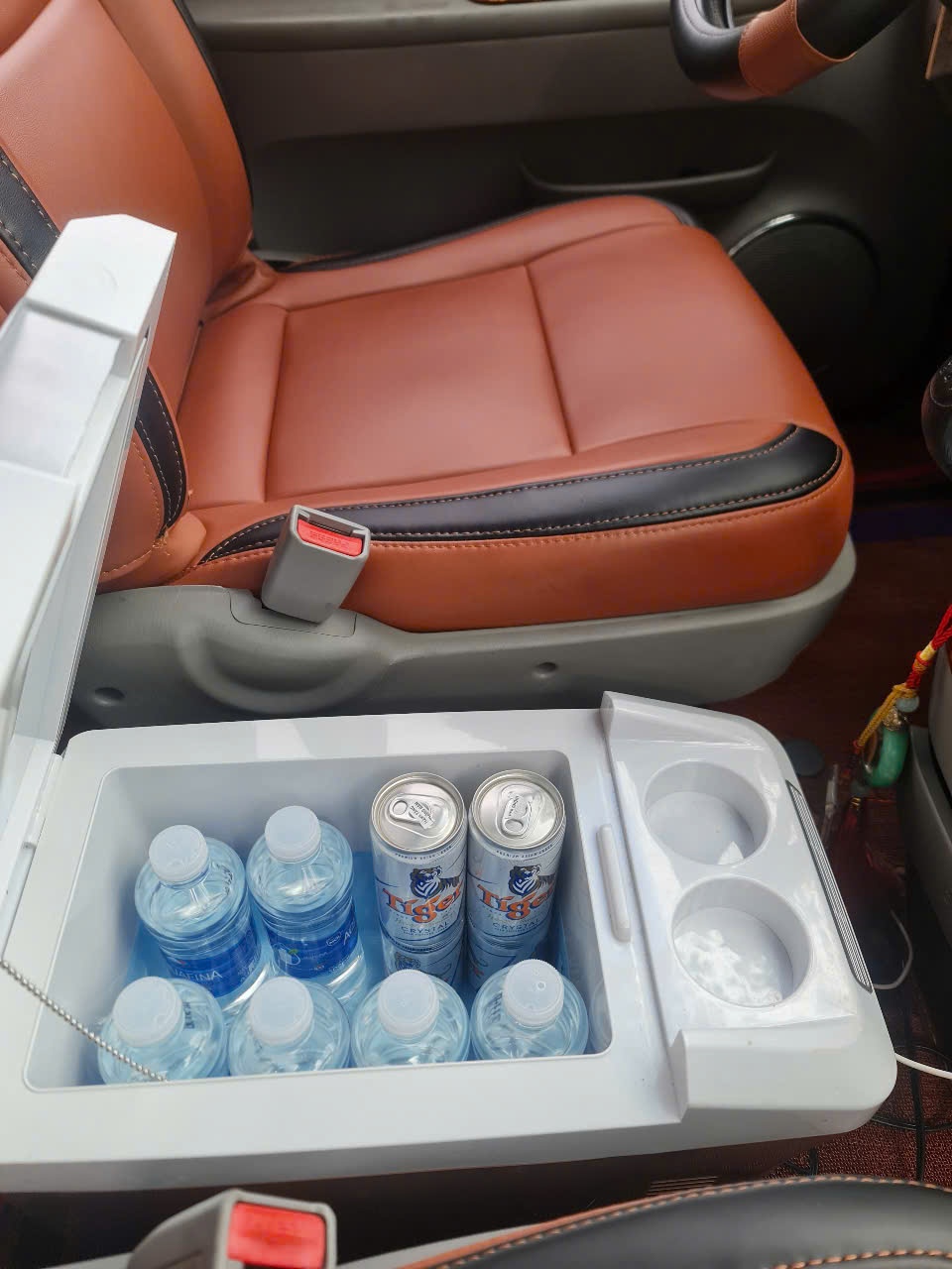 Kia Carnival GS 2.5 MT 2006 - Nội thất 2