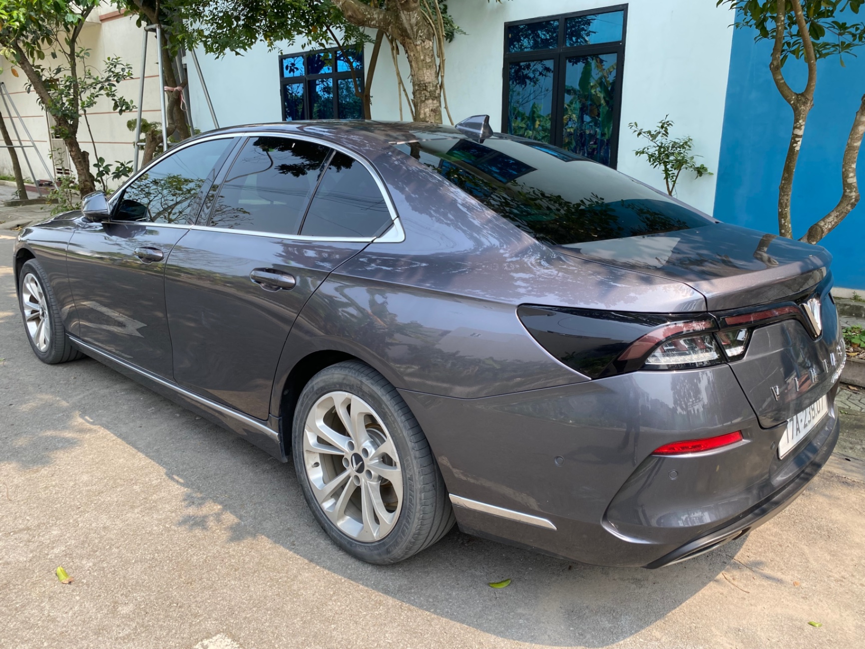 Vinfast Lux a 2.0 Plus 2.0 AT 2020 - Ngoại thất 5