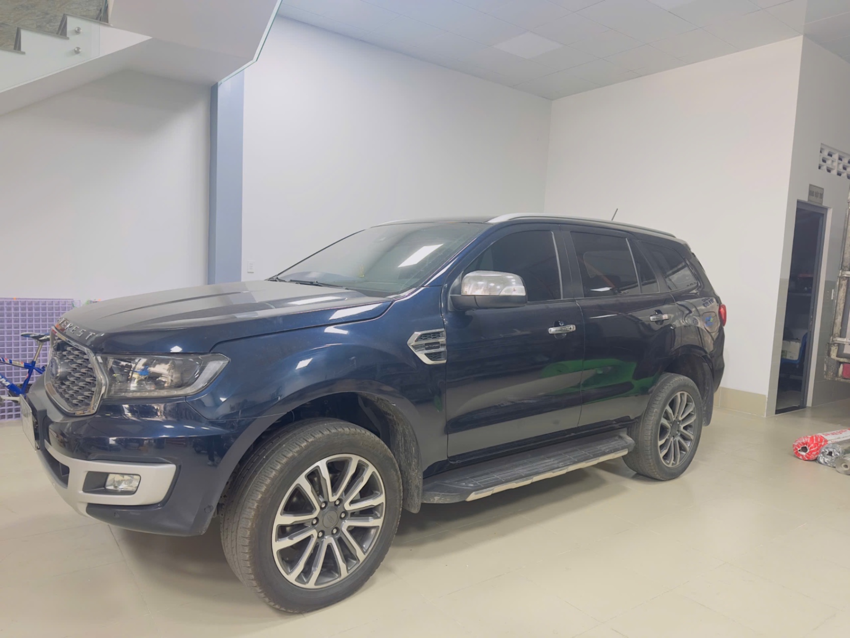 Ford Everest Titanium 2.0L 4x4 AT 2022 - Ngoại thất 2