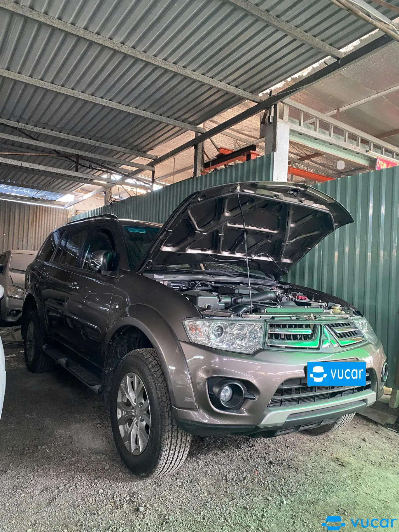 Mitsubishi Pajero sport 3.0G 4x2 AT 2016 - Ngoại thất 4