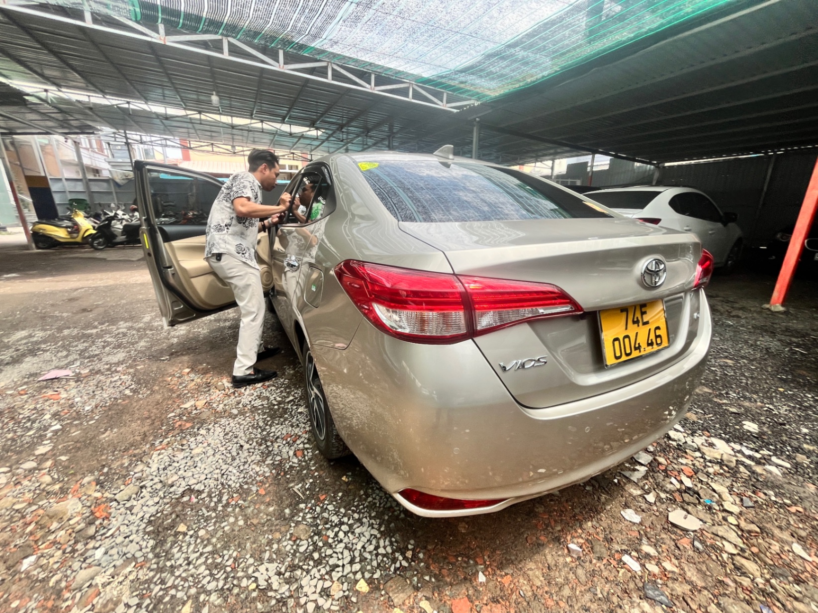 Toyota Vios G 1.5 CVT 2022 - Ngoại thất 3