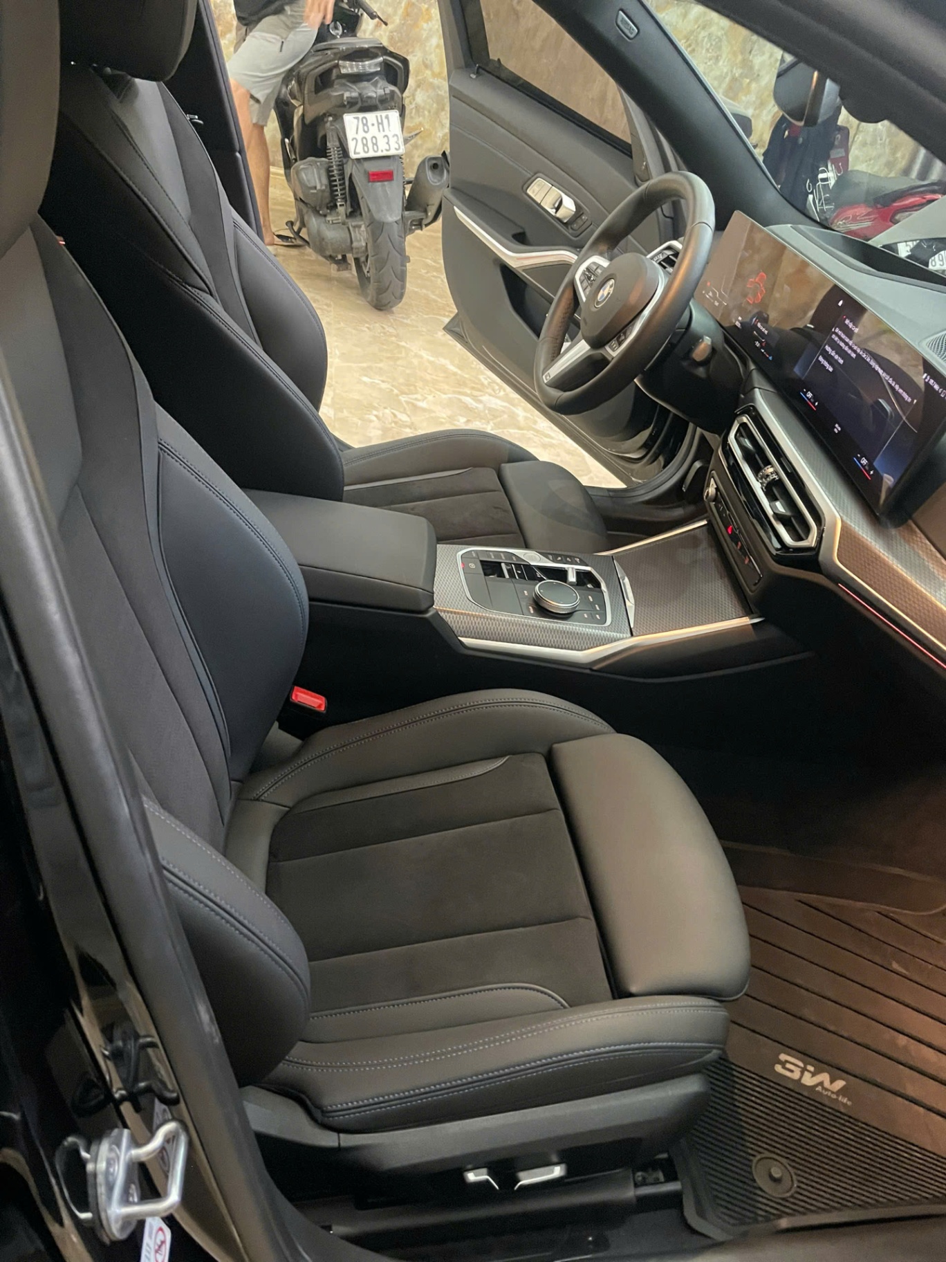 BMW 3 series 330i M Sport LCI 2024 - Nội thất 8