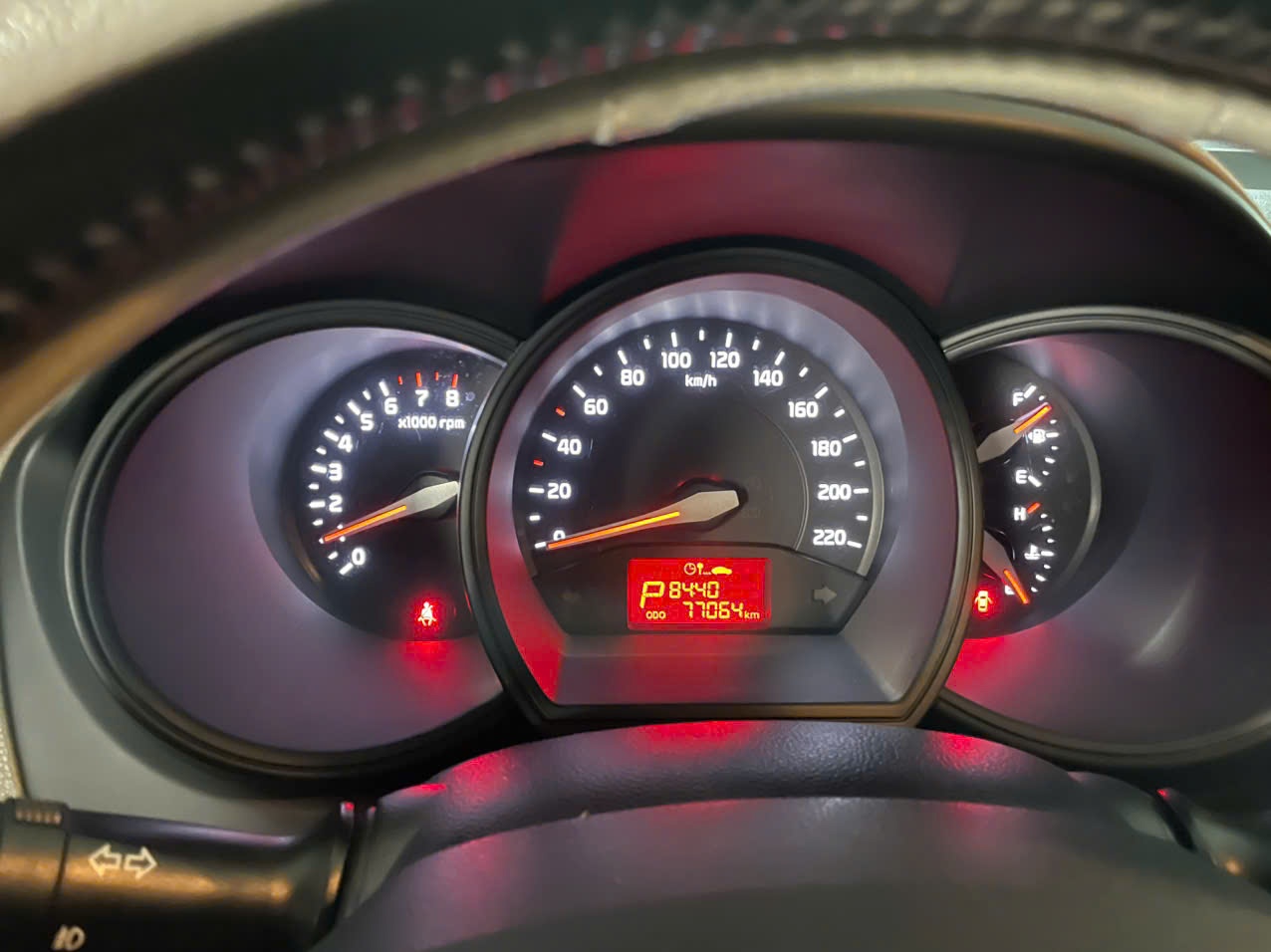 Kia Rio 1.4 AT 2015 - Nội thất 1