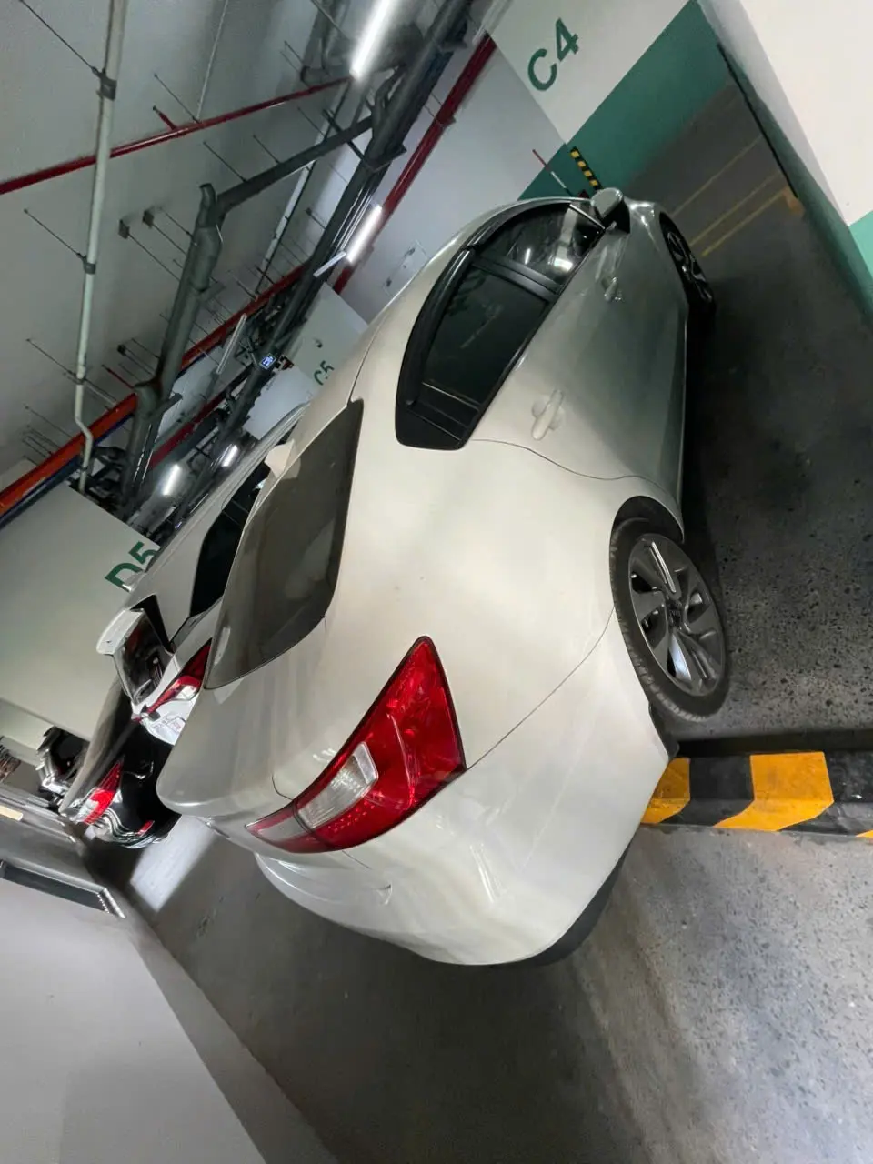 Kia Rio 1.4 AT 2015 - Ngoại thất 4
