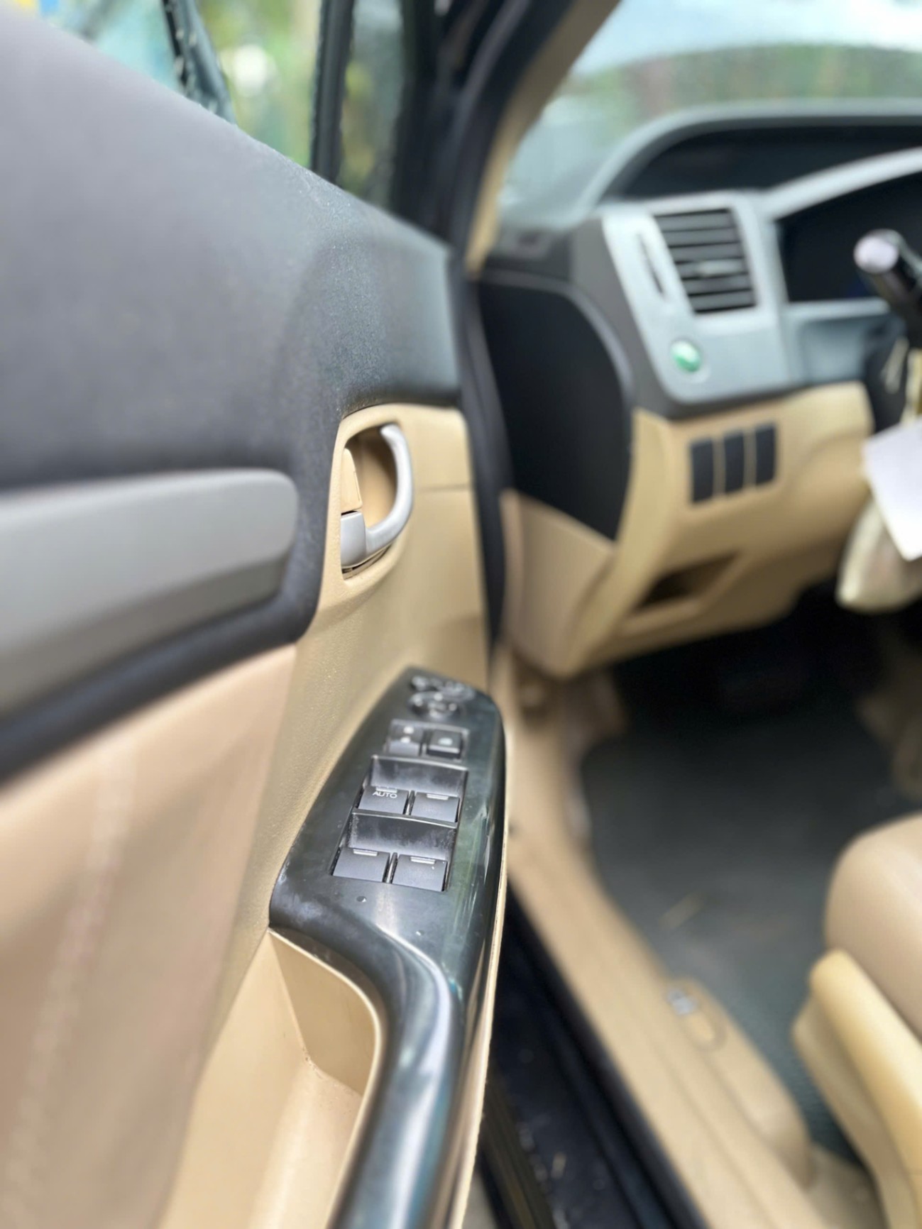 Honda Civic 1.8 AT 2012 - Nội thất 2