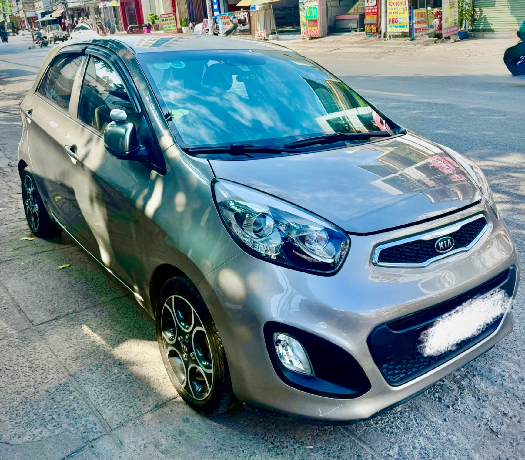 Kia Morning 1.0 AT 2011