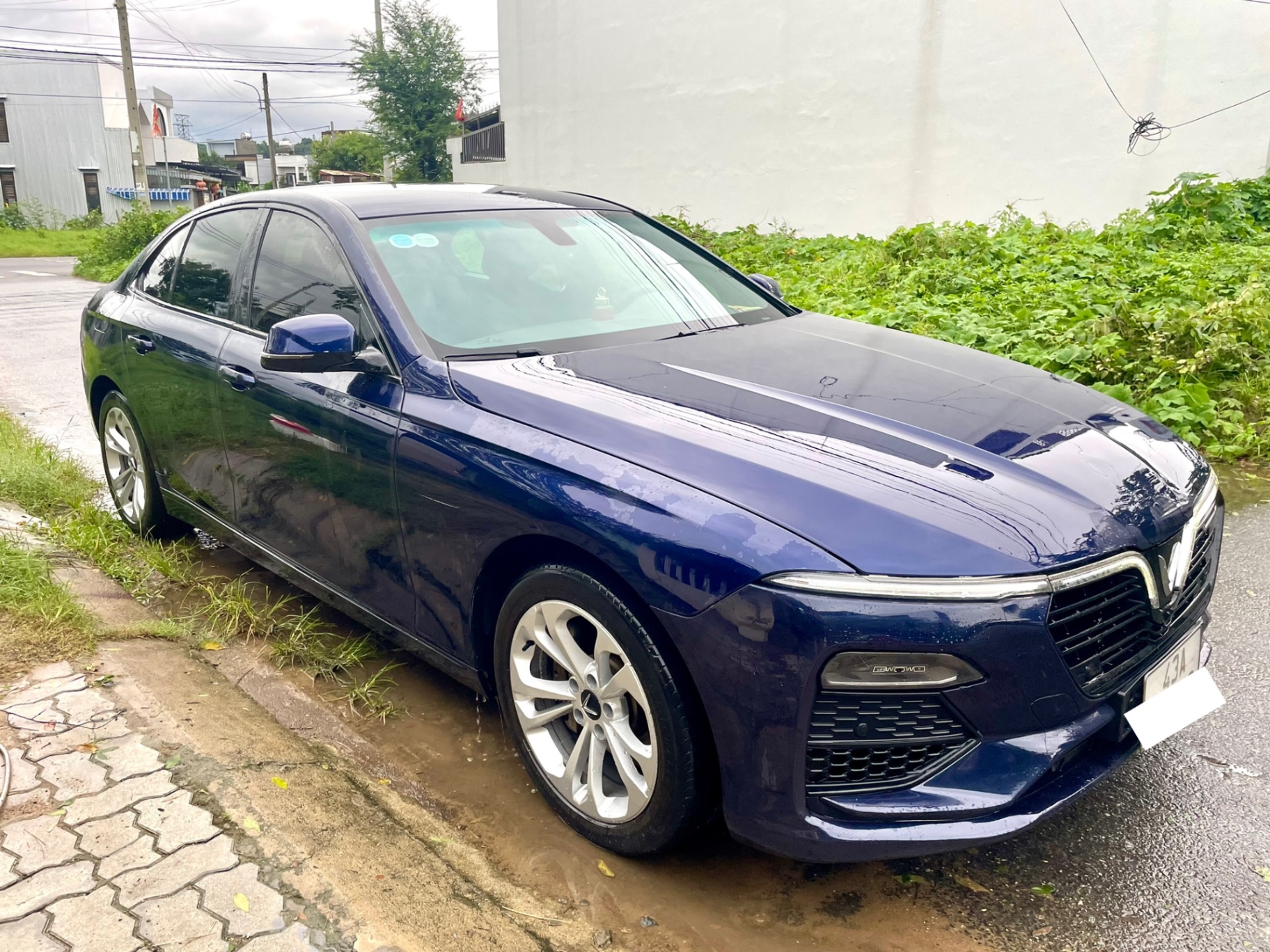 Vinfast Lux a 2.0 Tiêu chuẩn 2022 - Ngoại thất 2