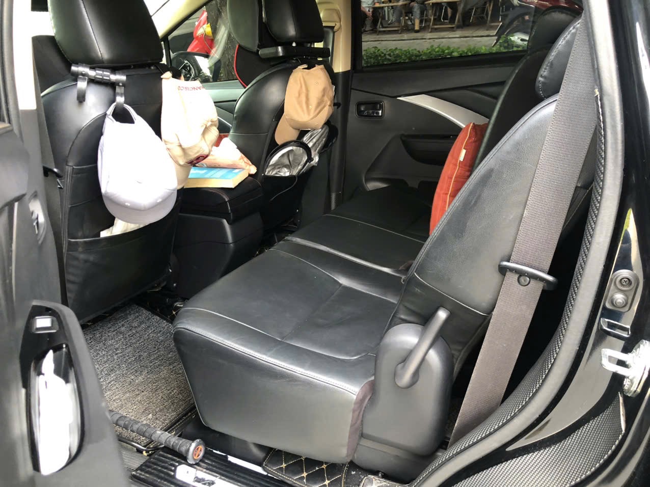 Mitsubishi Xpander 1.5 AT 2020 - Nội thất 2