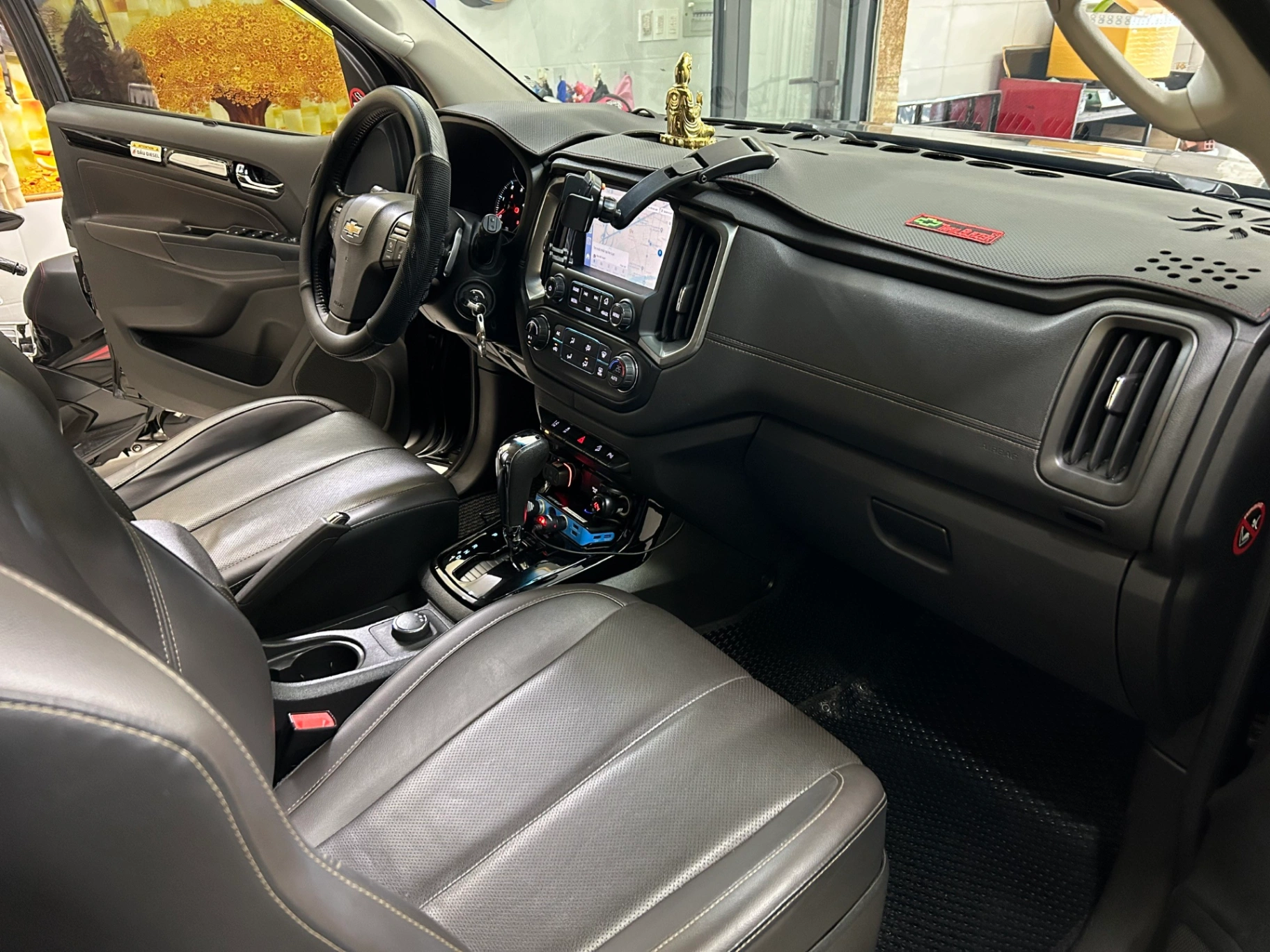 Chevrolet Trailblazer LTZ 2.5L VGT 4x4 AT 2019 - Nội thất 6