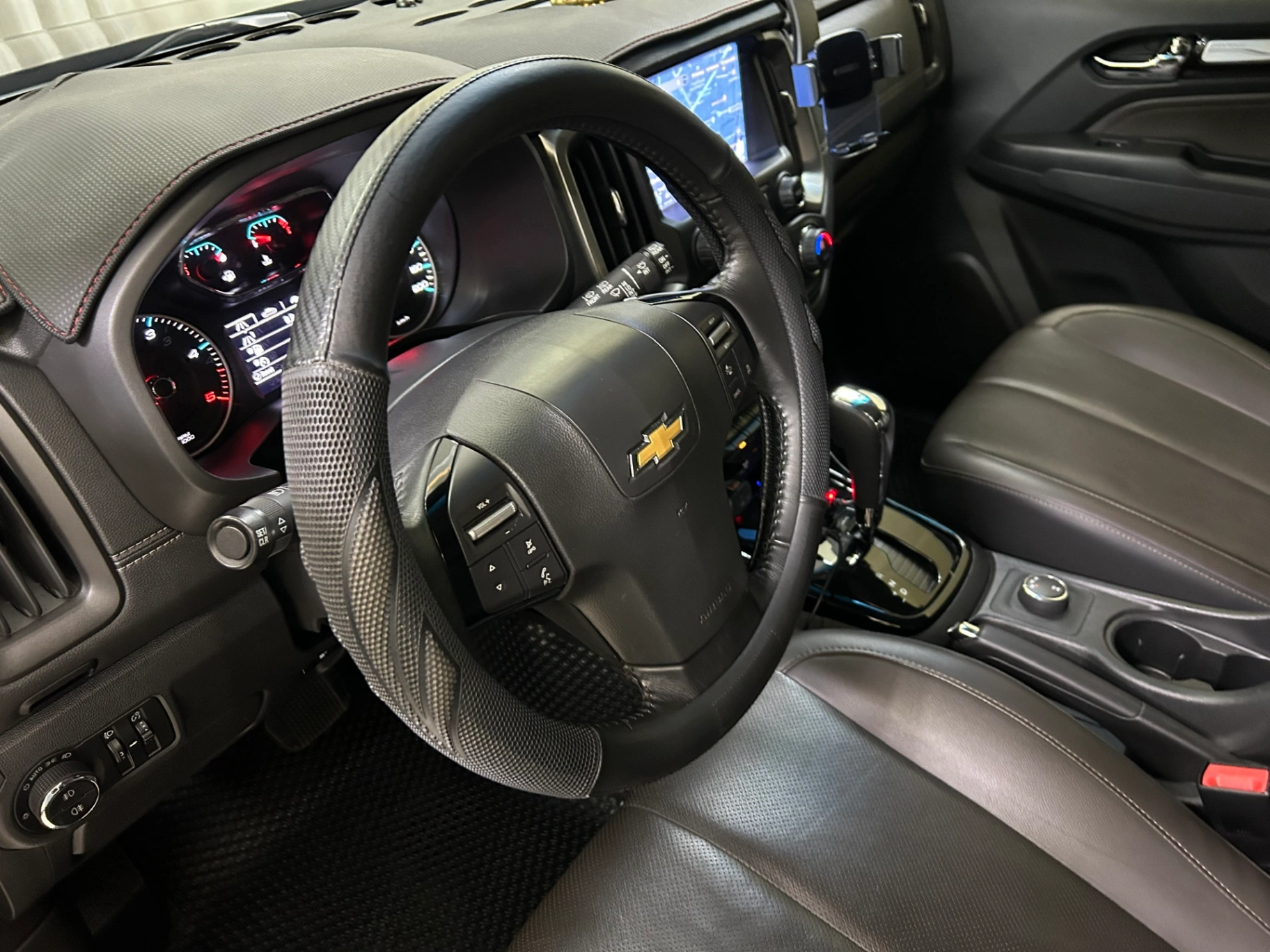 Chevrolet Trailblazer LTZ 2.5L VGT 4x4 AT 2019 - Nội thất 7