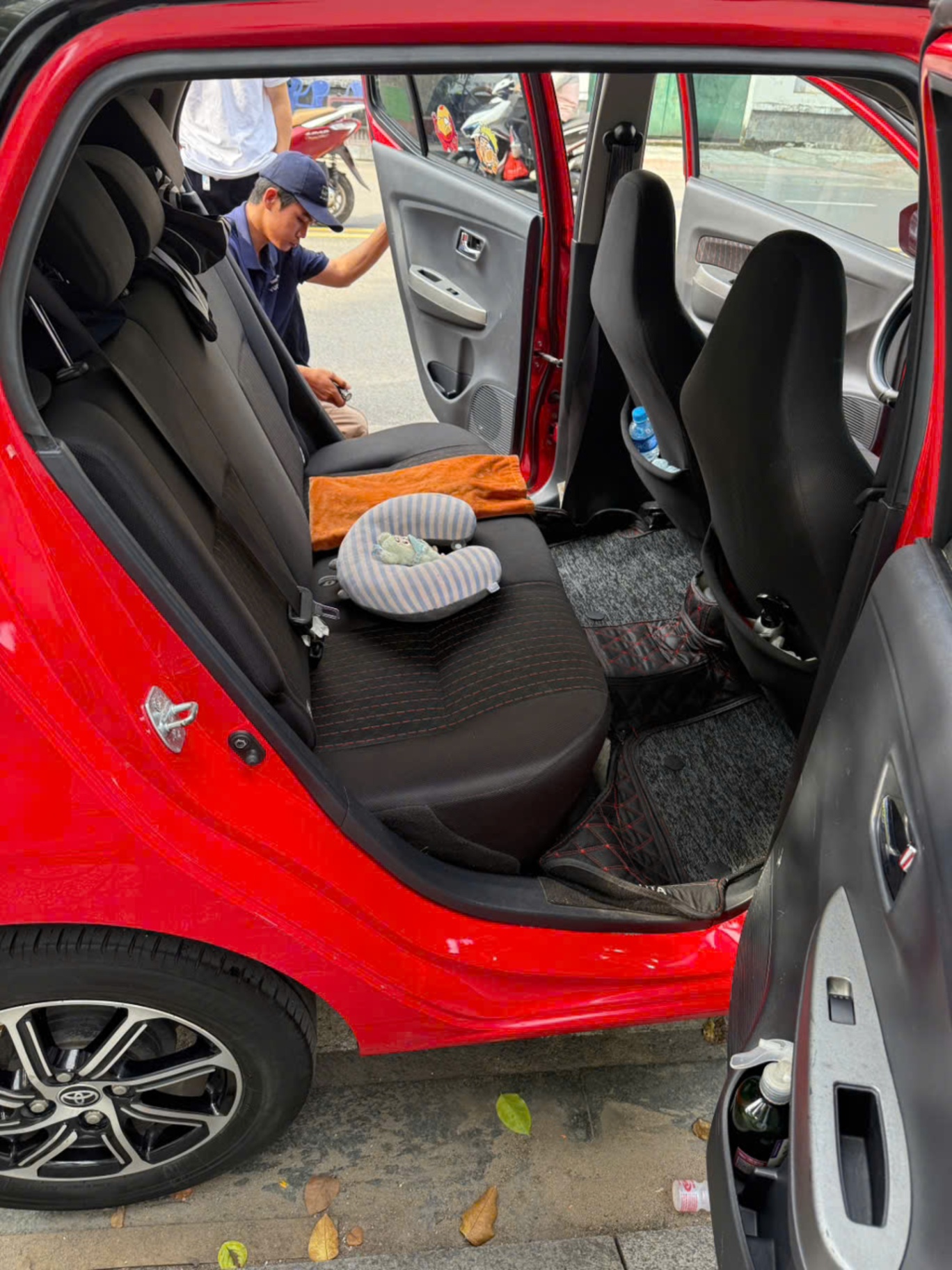 Toyota Wigo 1.2 AT 2021 - Nội thất 5