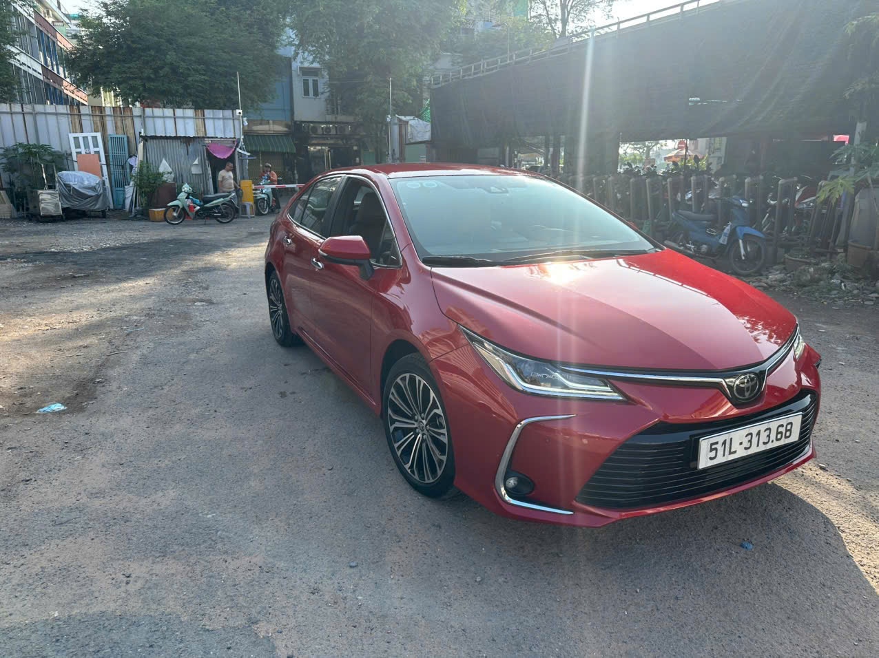 Toyota Corolla altis 1.8V 2022 - Ngoại thất 7