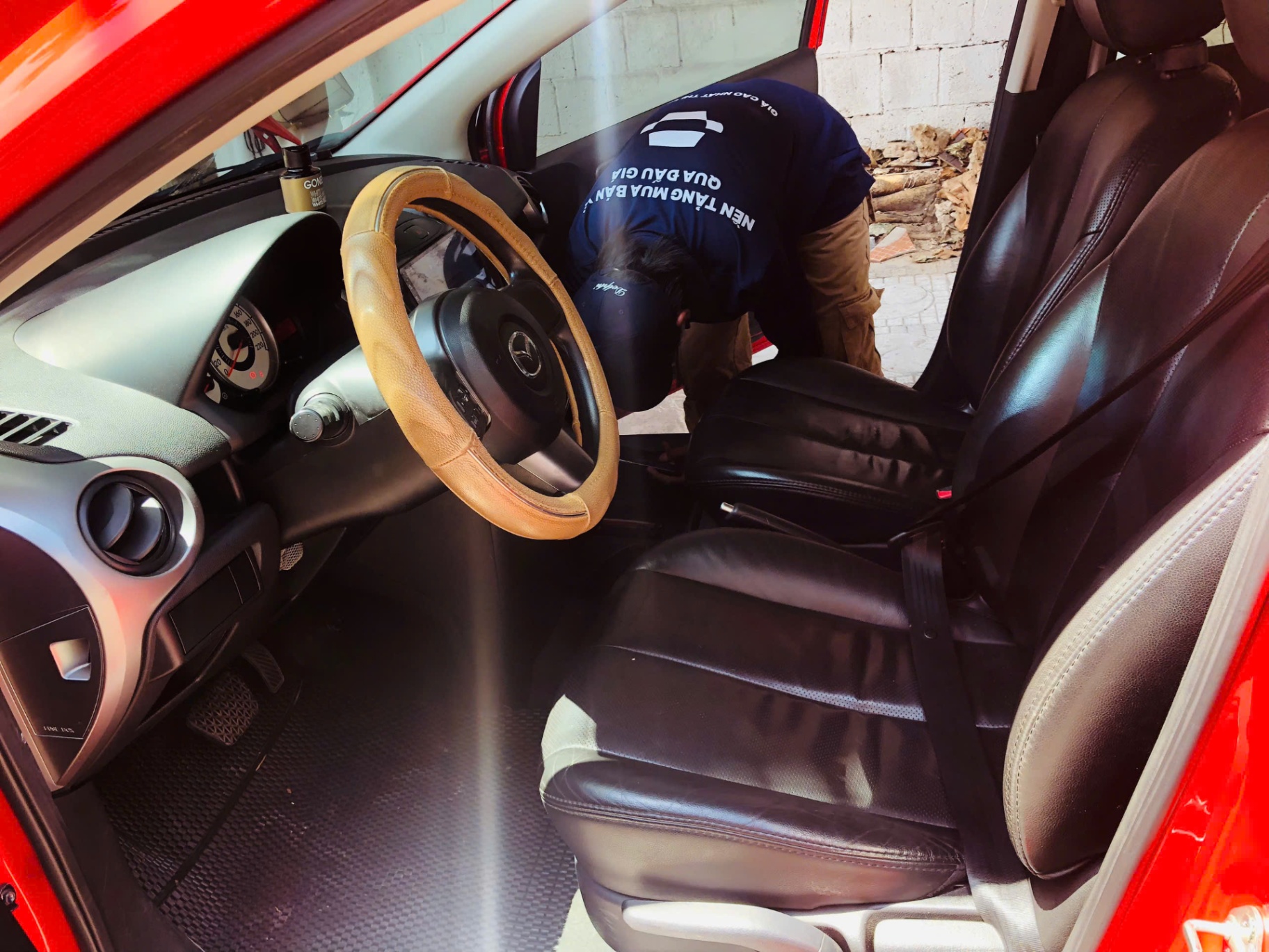 Mazda 2 1.5 AT 2013 - Nội thất 3