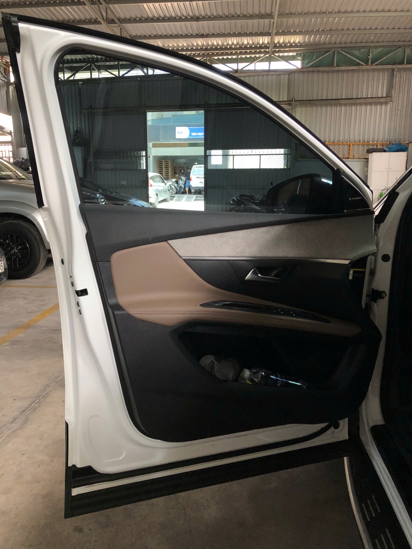 Peugeot 5008 GT 1.6 AT 2022 - Nội thất 5