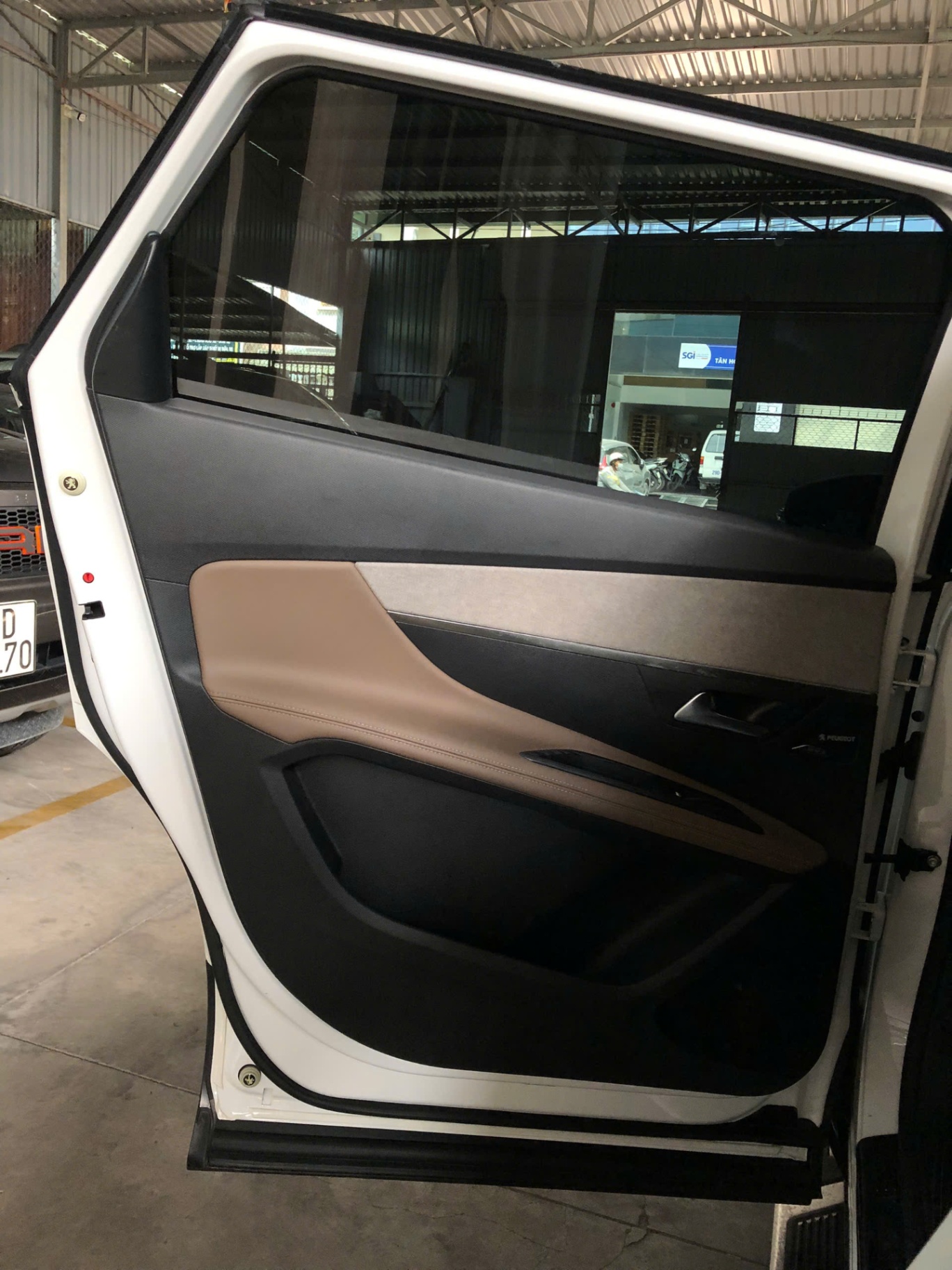 Peugeot 5008 GT 1.6 AT 2022 - Nội thất 6
