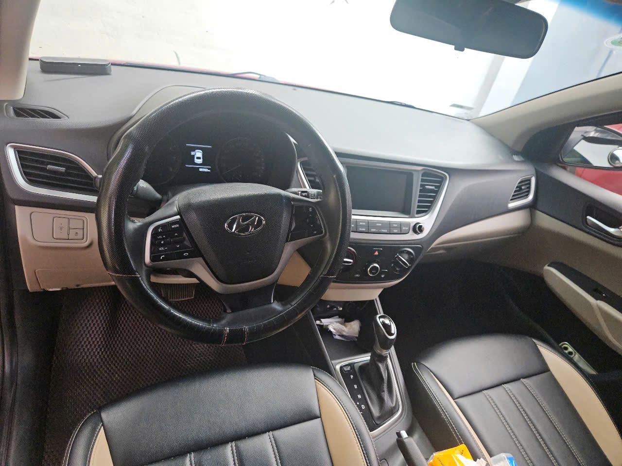 Hyundai Accent 1.4 AT 2020 - Nội thất 2