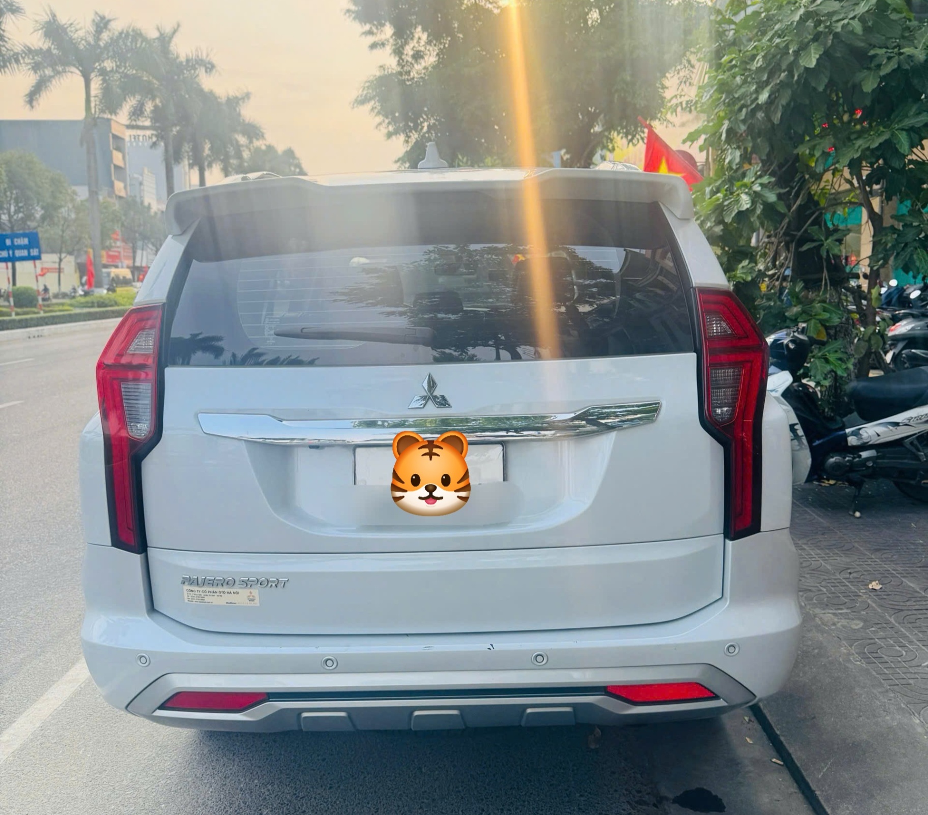Mitsubishi Pajero sport 2.4D 4x2 AT 2021 - Ngoại thất 2