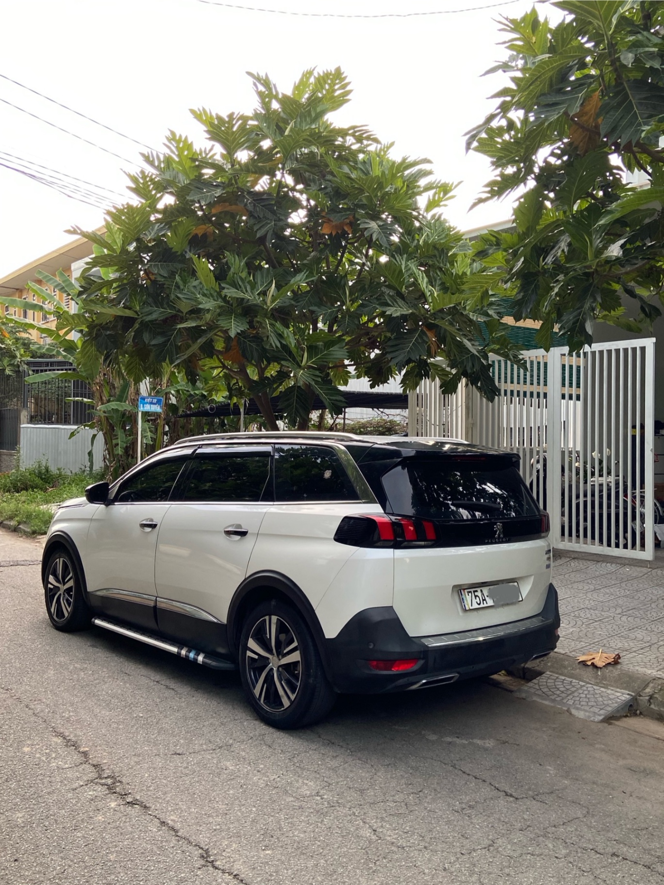 Peugeot 5008 1.6 AT 2019 - Ngoại thất 2