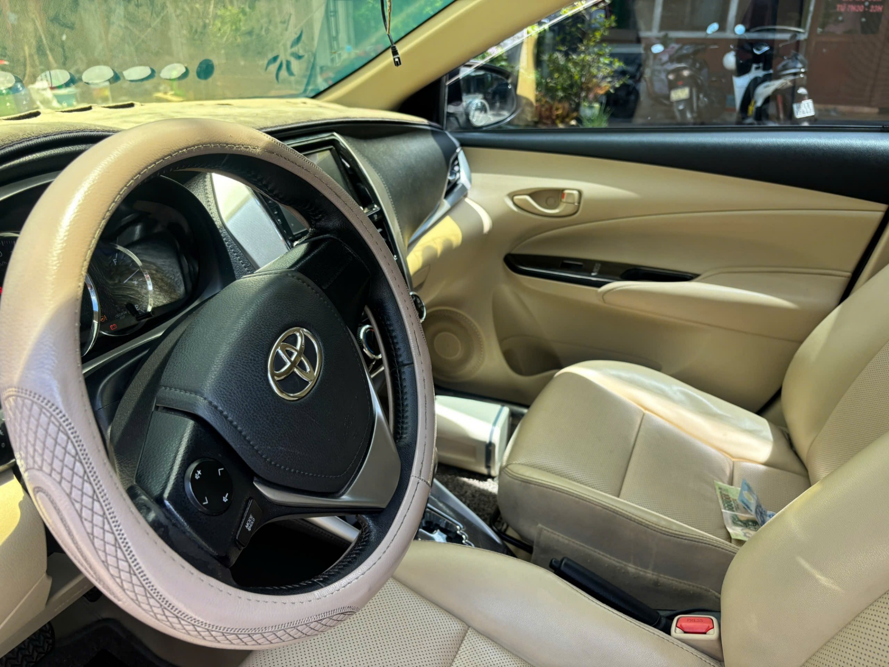 Toyota Vios 1.5E CVT 2020 - Nội thất 10