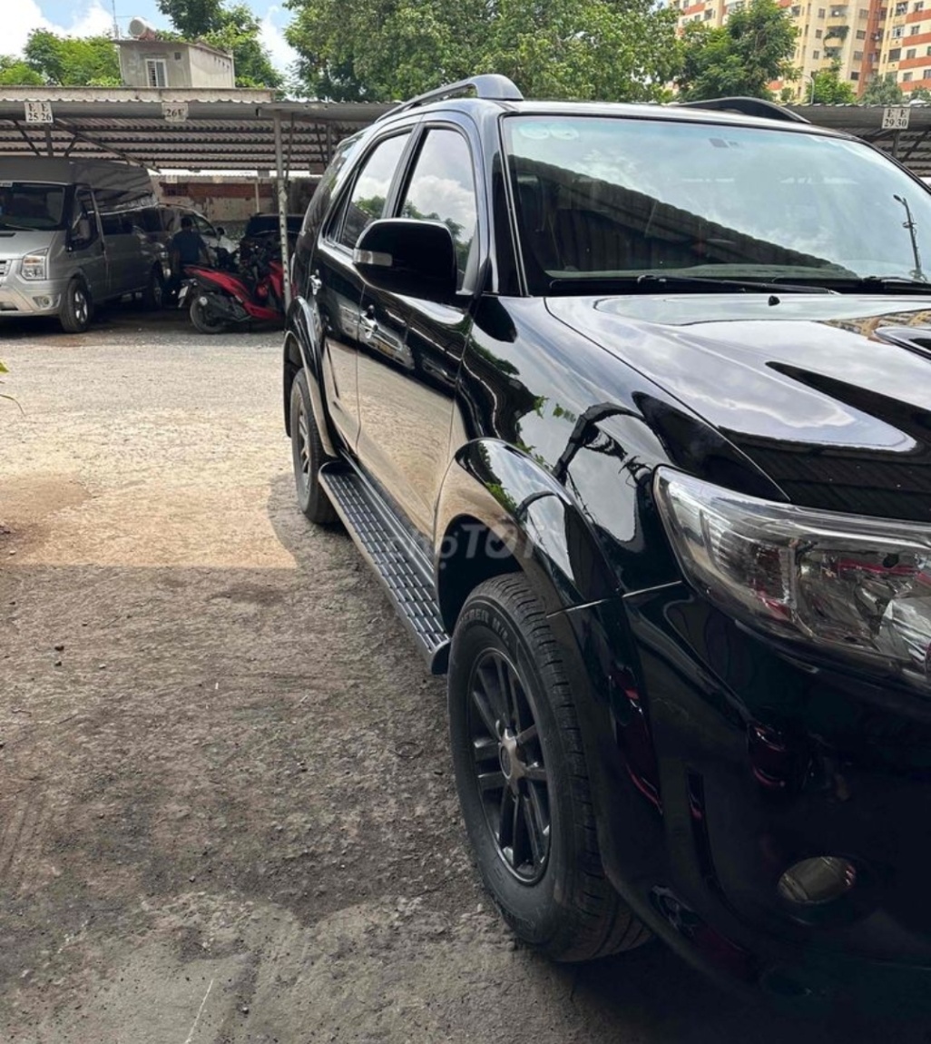 Toyota Fortuner 2.5G 2014 - Ngoại thất 2
