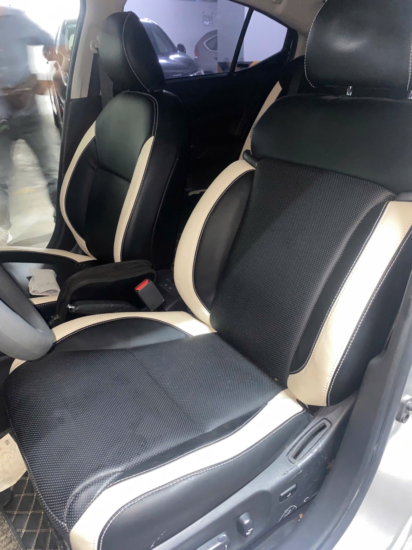 Nissan Almera EL 1.0 CVT 2021 - Nội thất 5